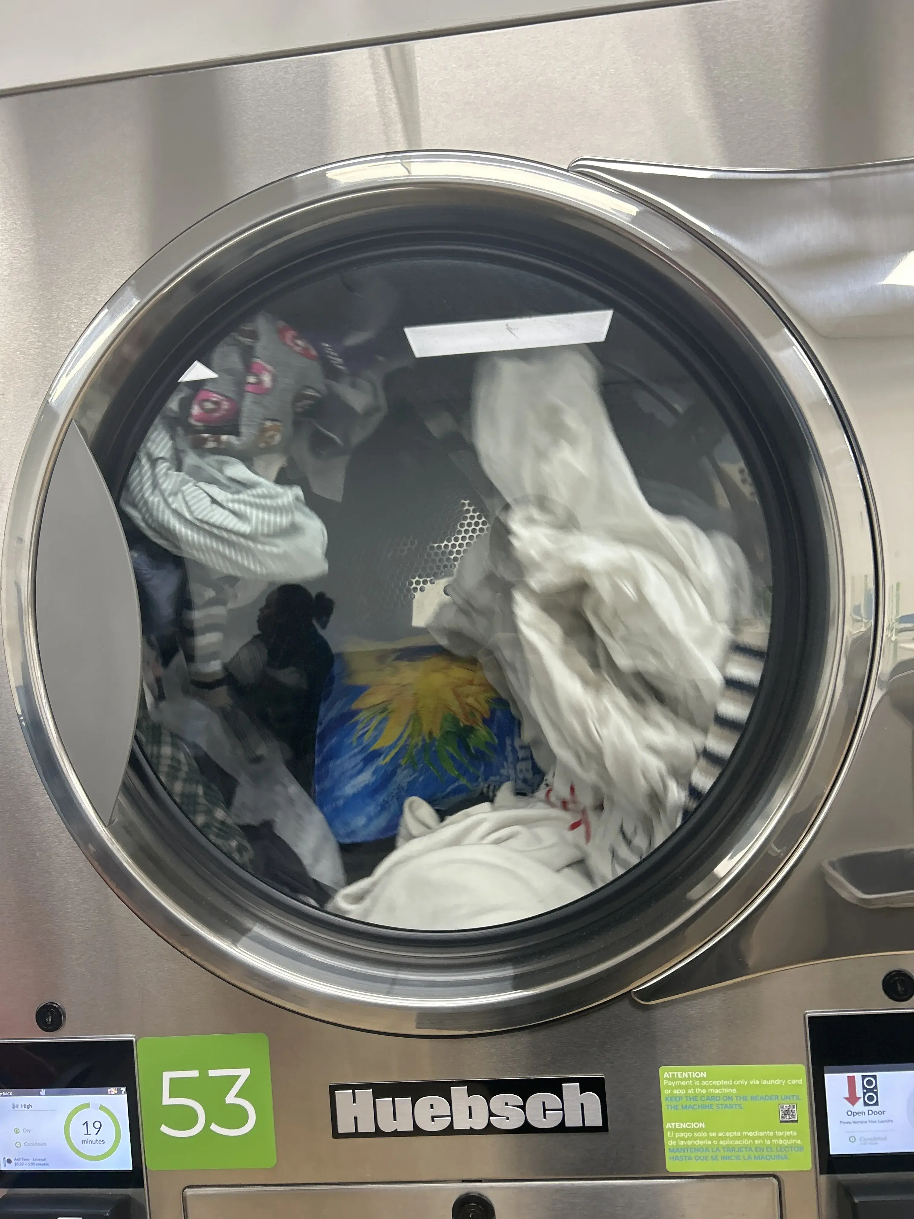 Aurora Road Laundromat thumbnail 14