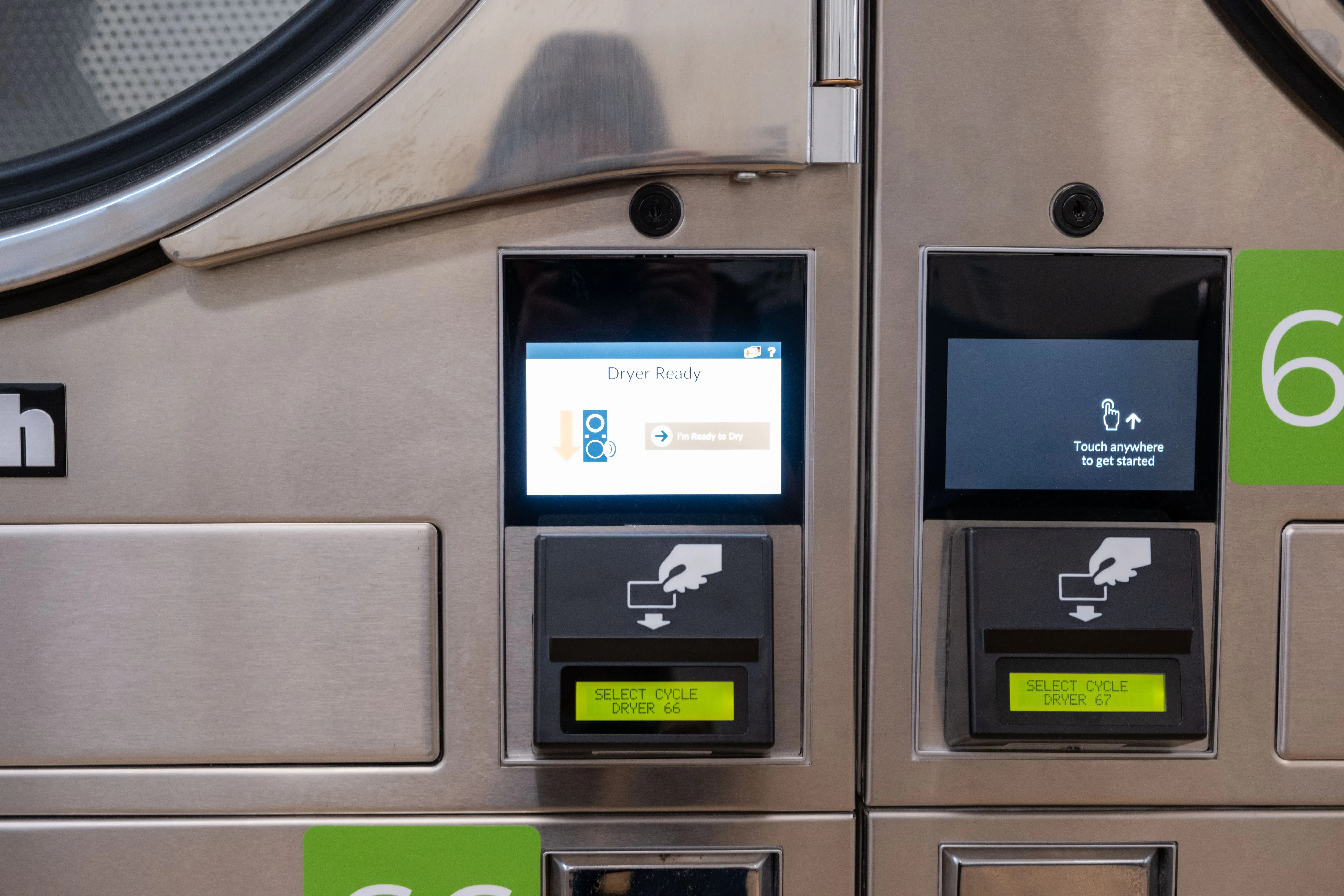 Aurora Road Laundromat thumbnail 7