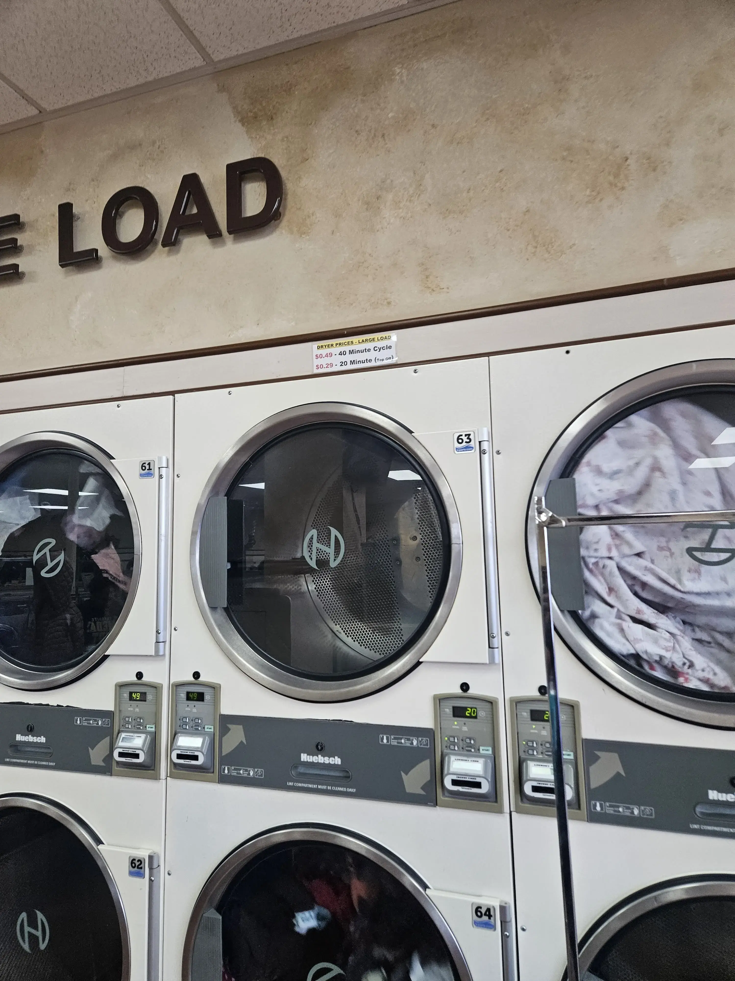 Aurora's Best Laundry thumbnail 16