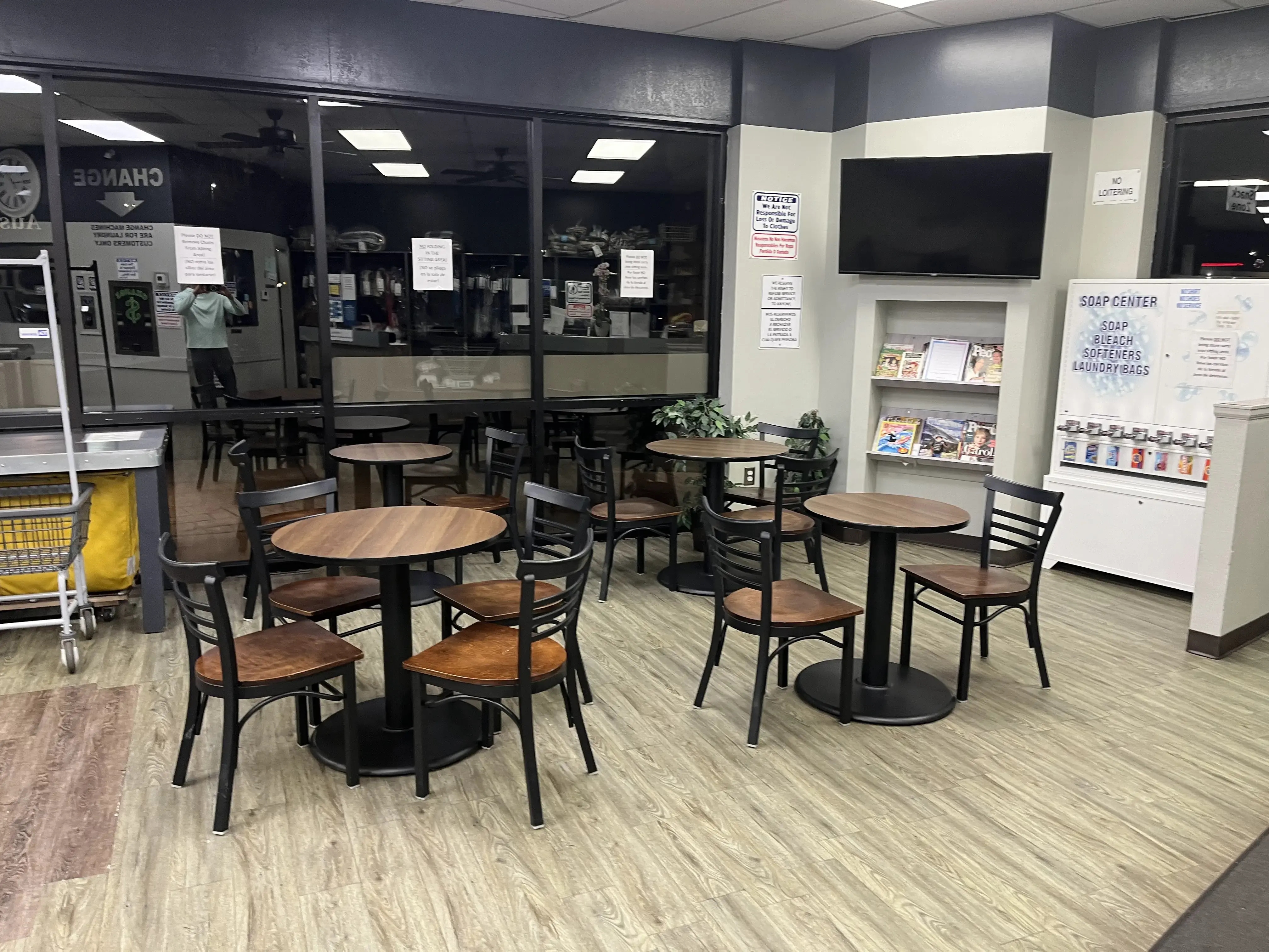 Austin Bluffs Laundry - Image 6