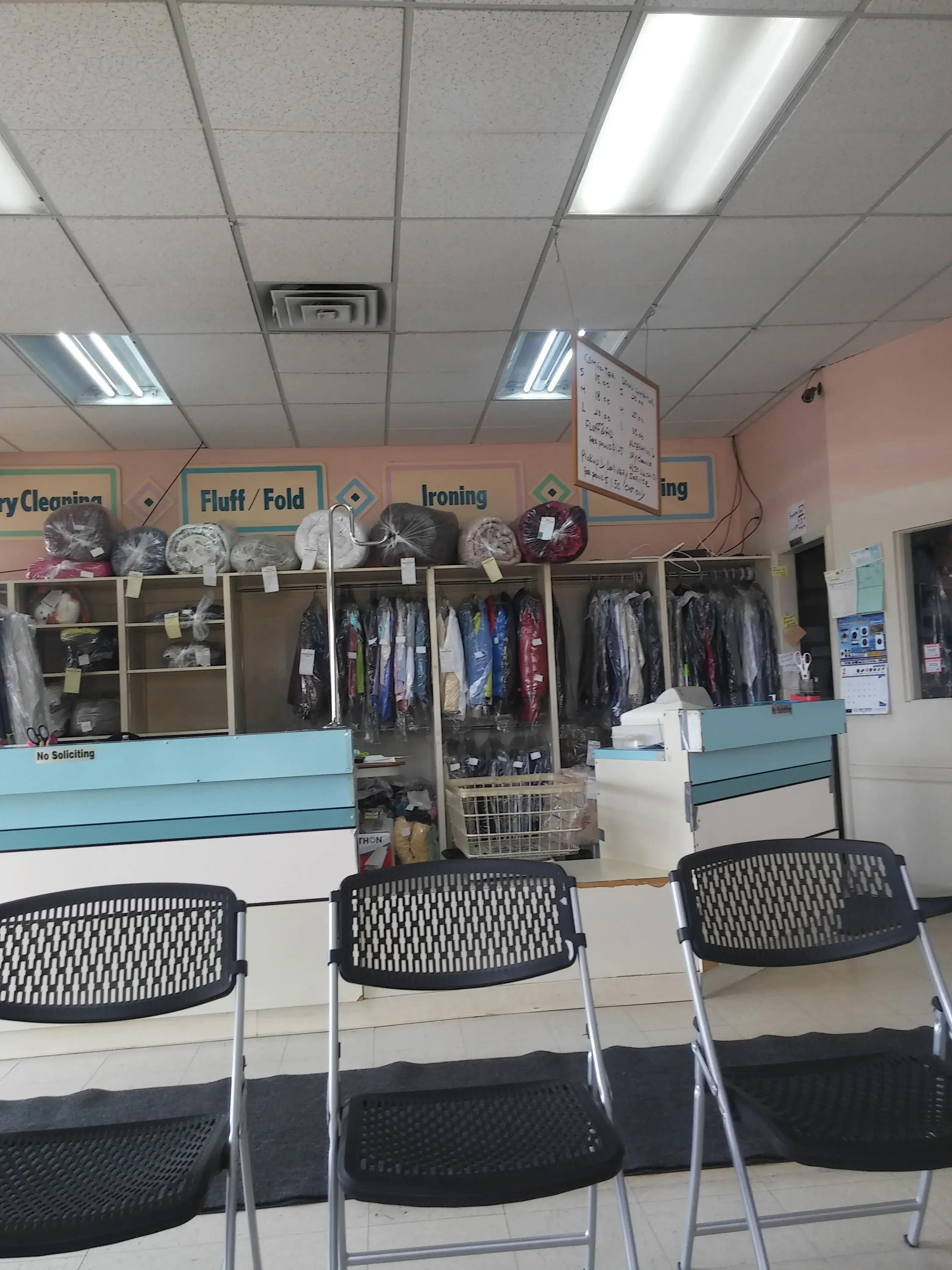 Austin Bluffs Laundry thumbnail 15