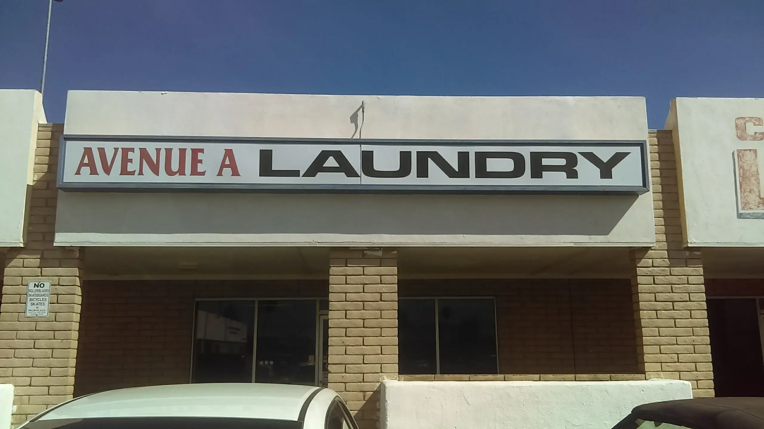 Avenue A Laundry thumbnail 19