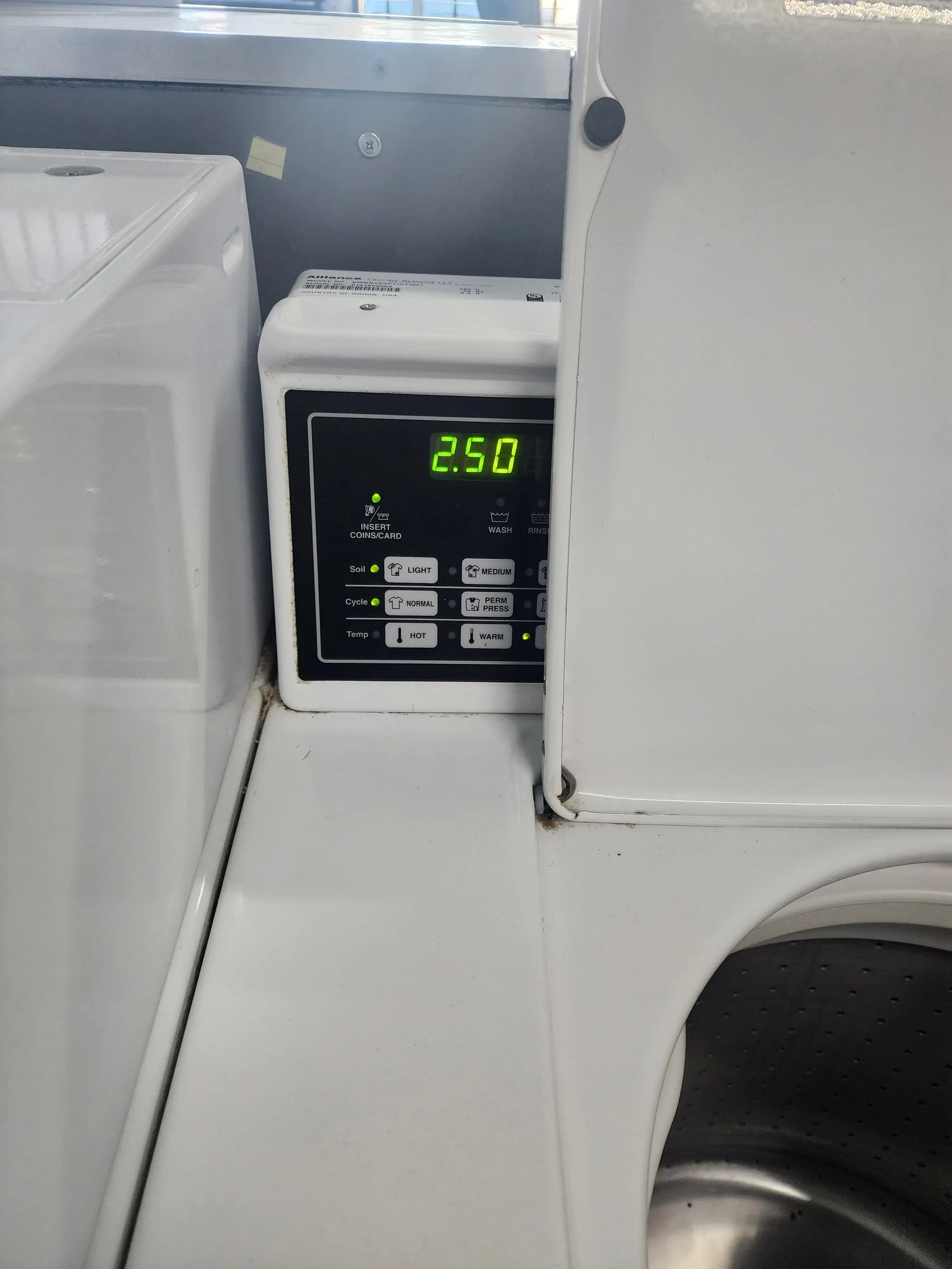 Avenue A Laundry thumbnail 15