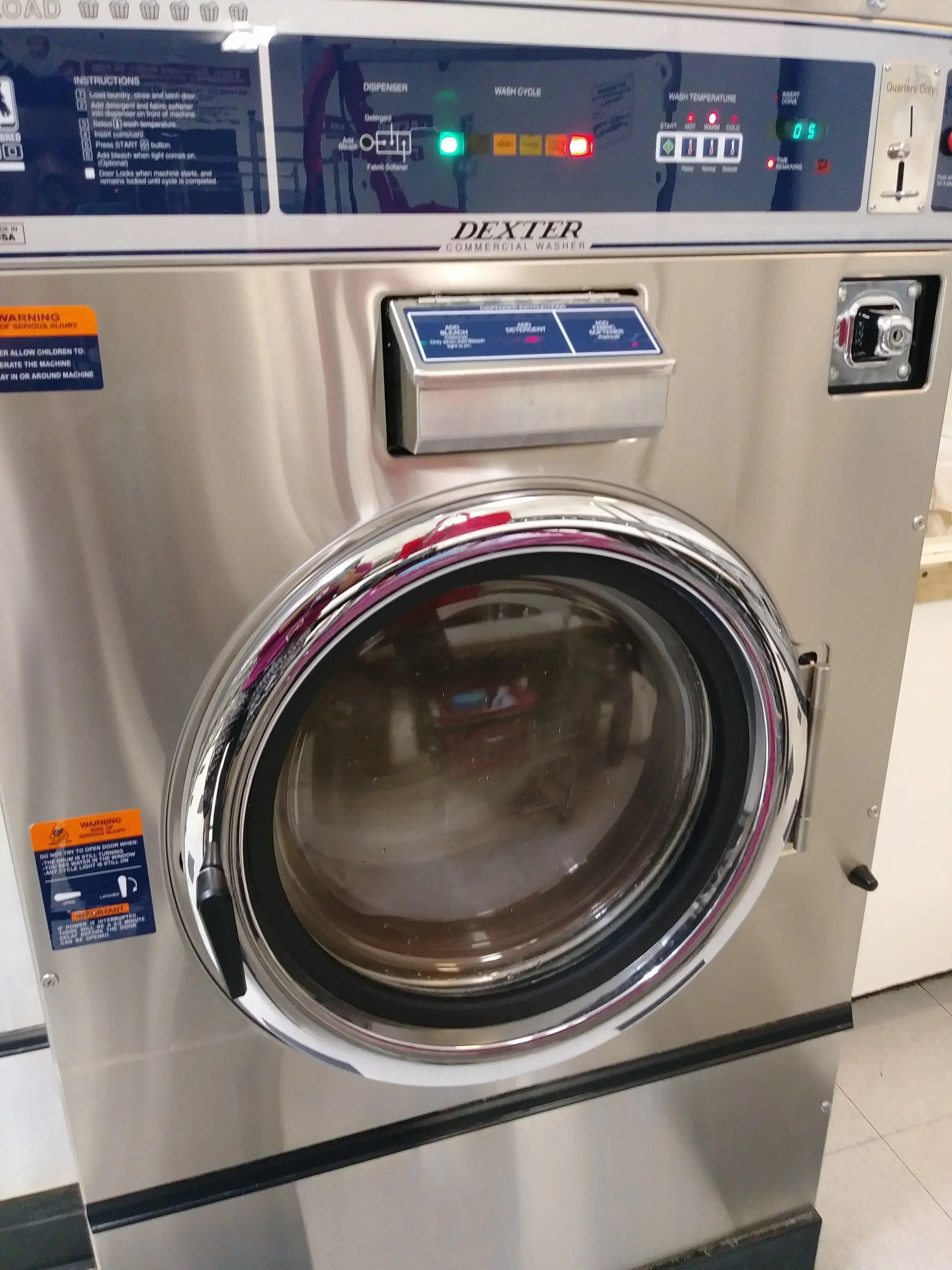 Avenue Coin Laundry thumbnail 4