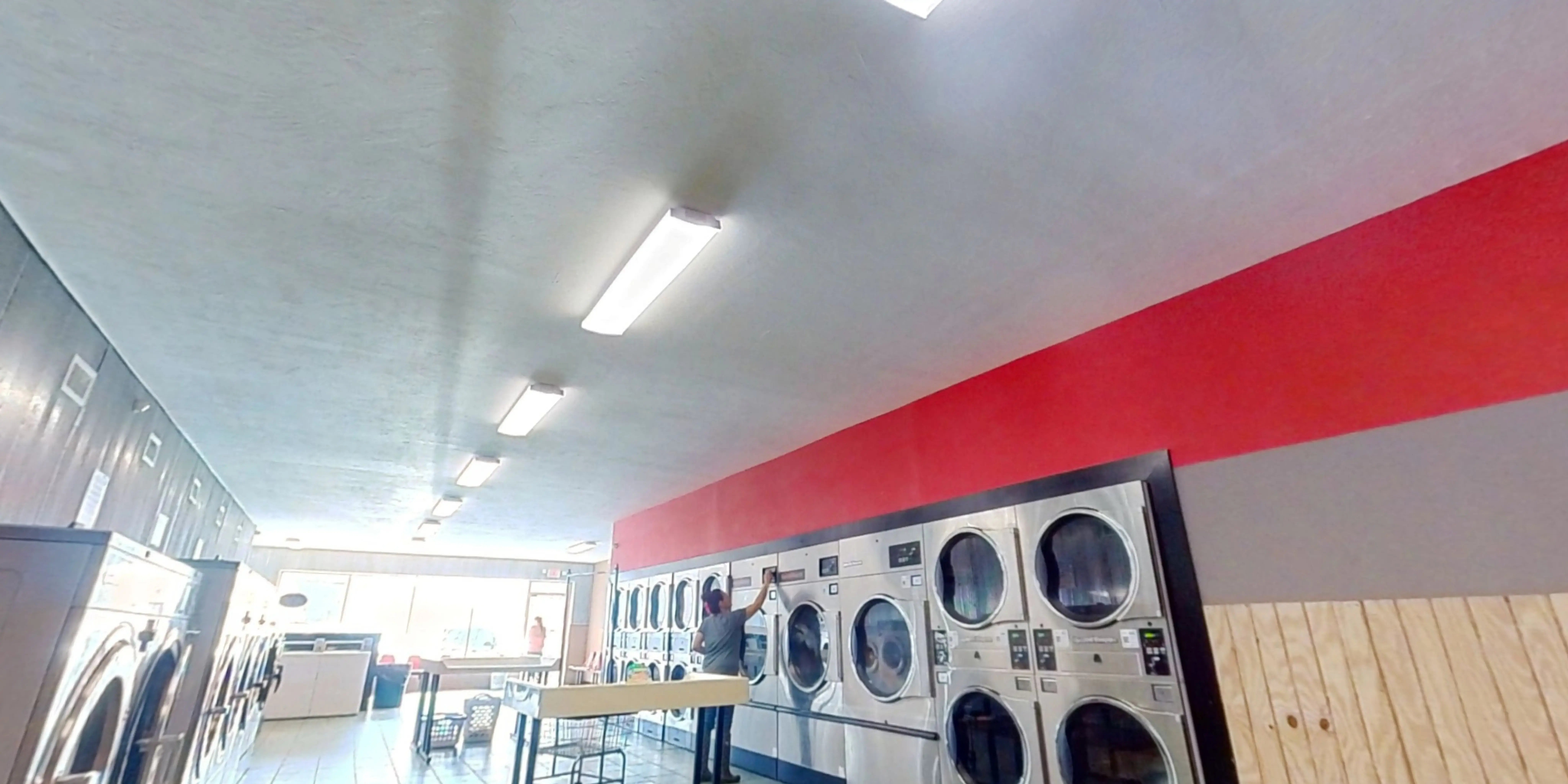 Azalea 24/7 Laundromat - Image 11