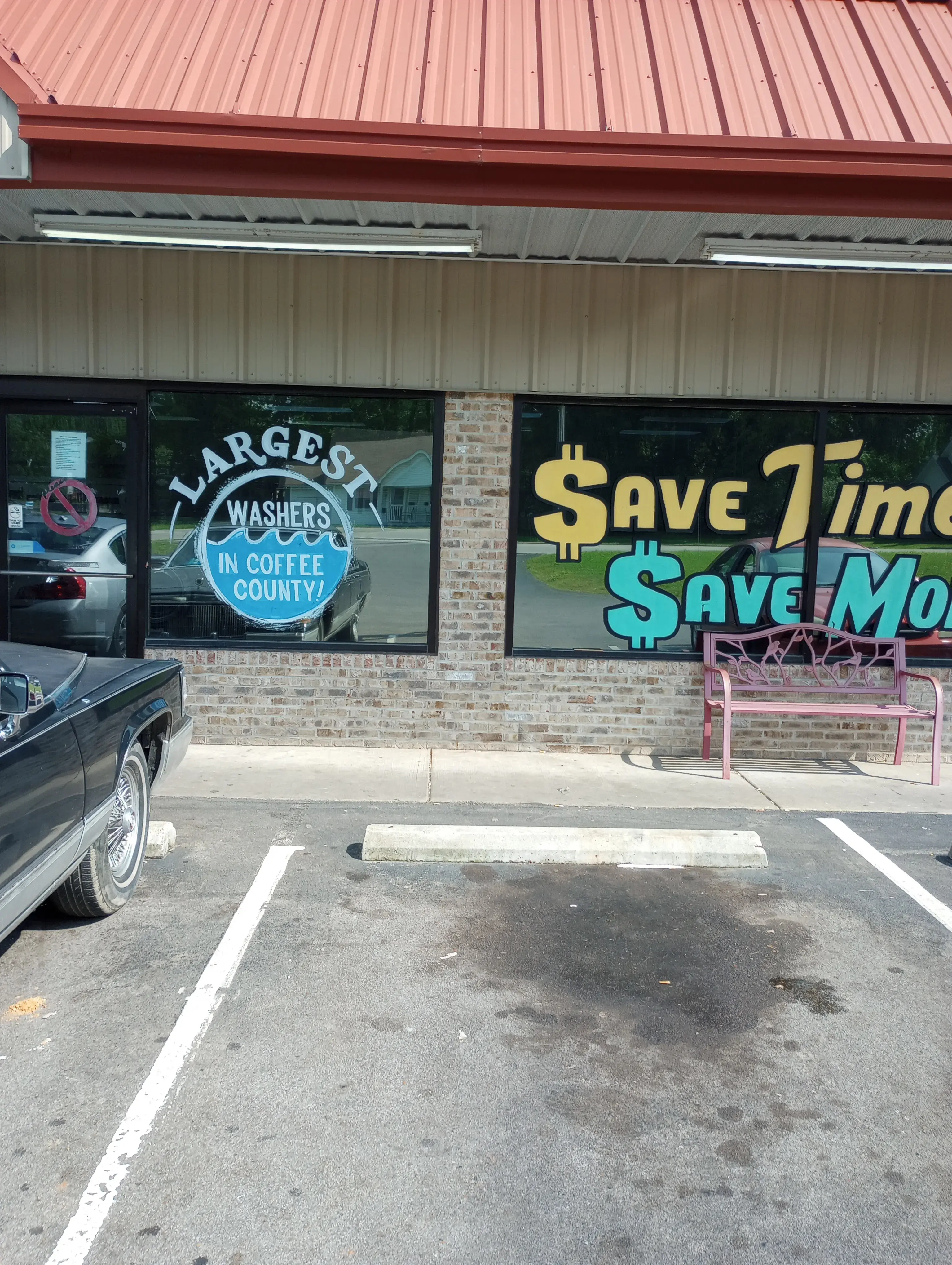 B & C Coin Laundry - Tullahoma 1 West thumbnail 4