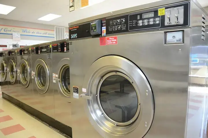 B & C Coin Laundry - Tullahoma 1 West - Image 20