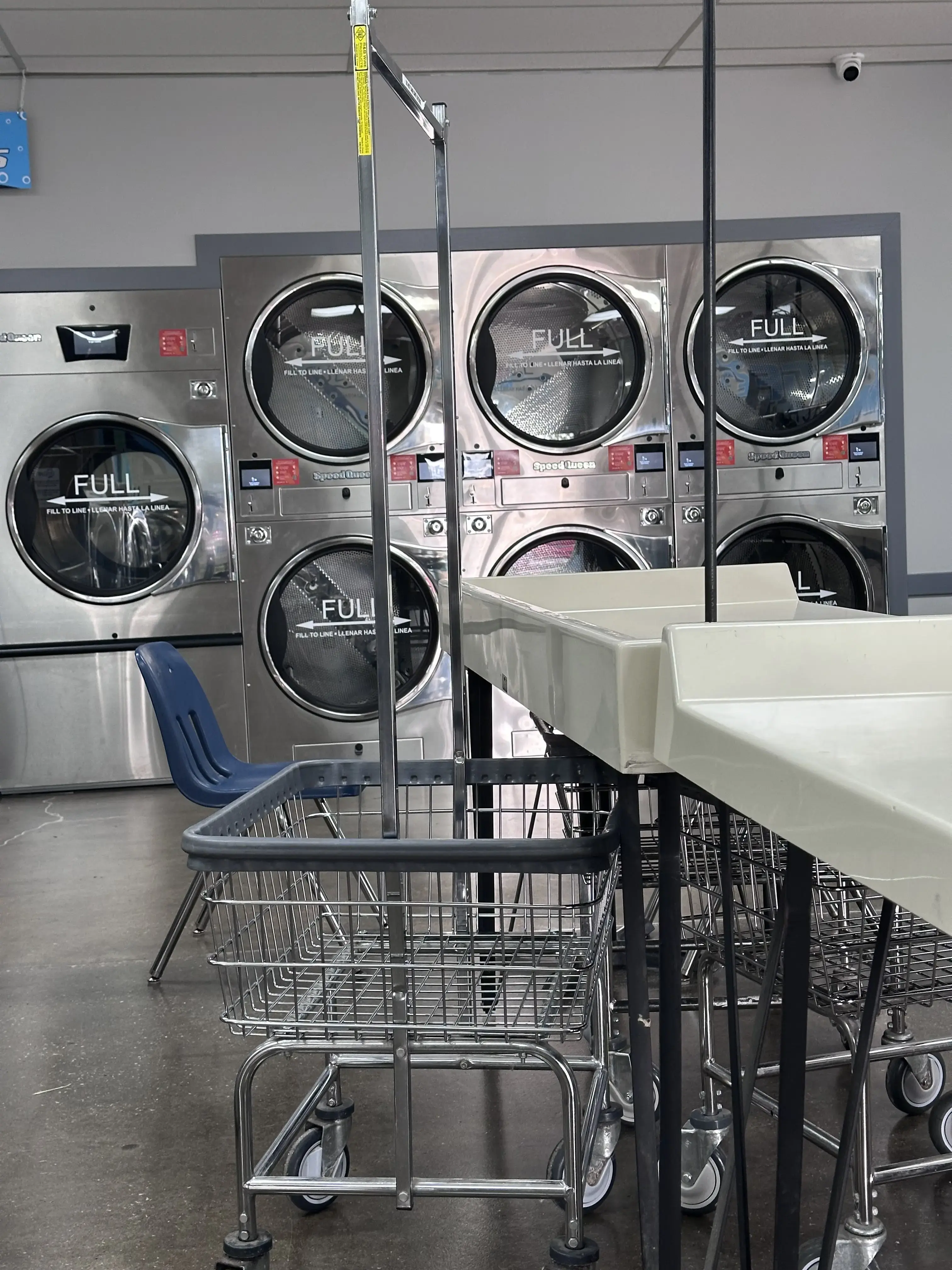 B-Clean Coin Laundromat thumbnail 7