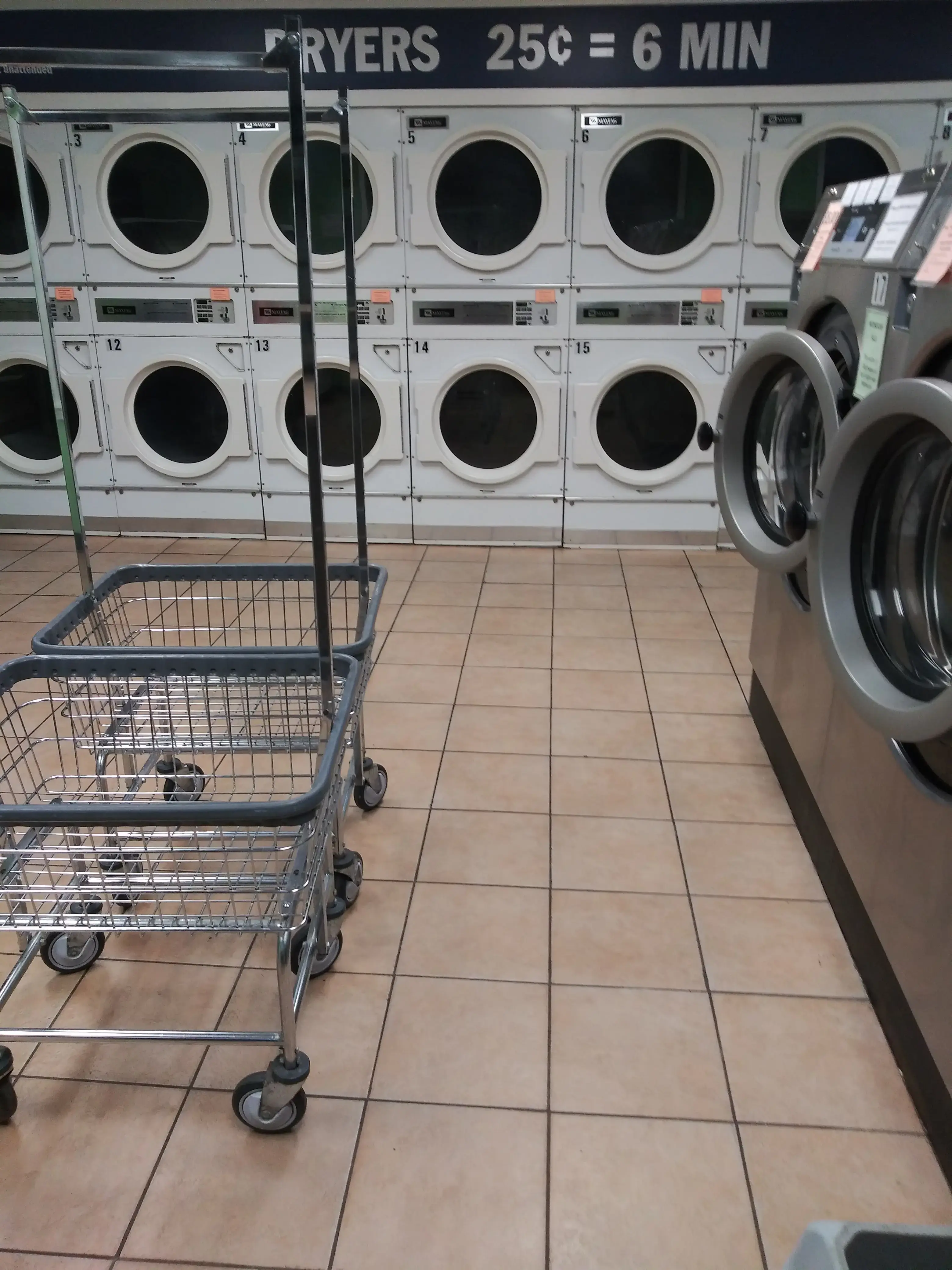 B & J Laundry thumbnail 4