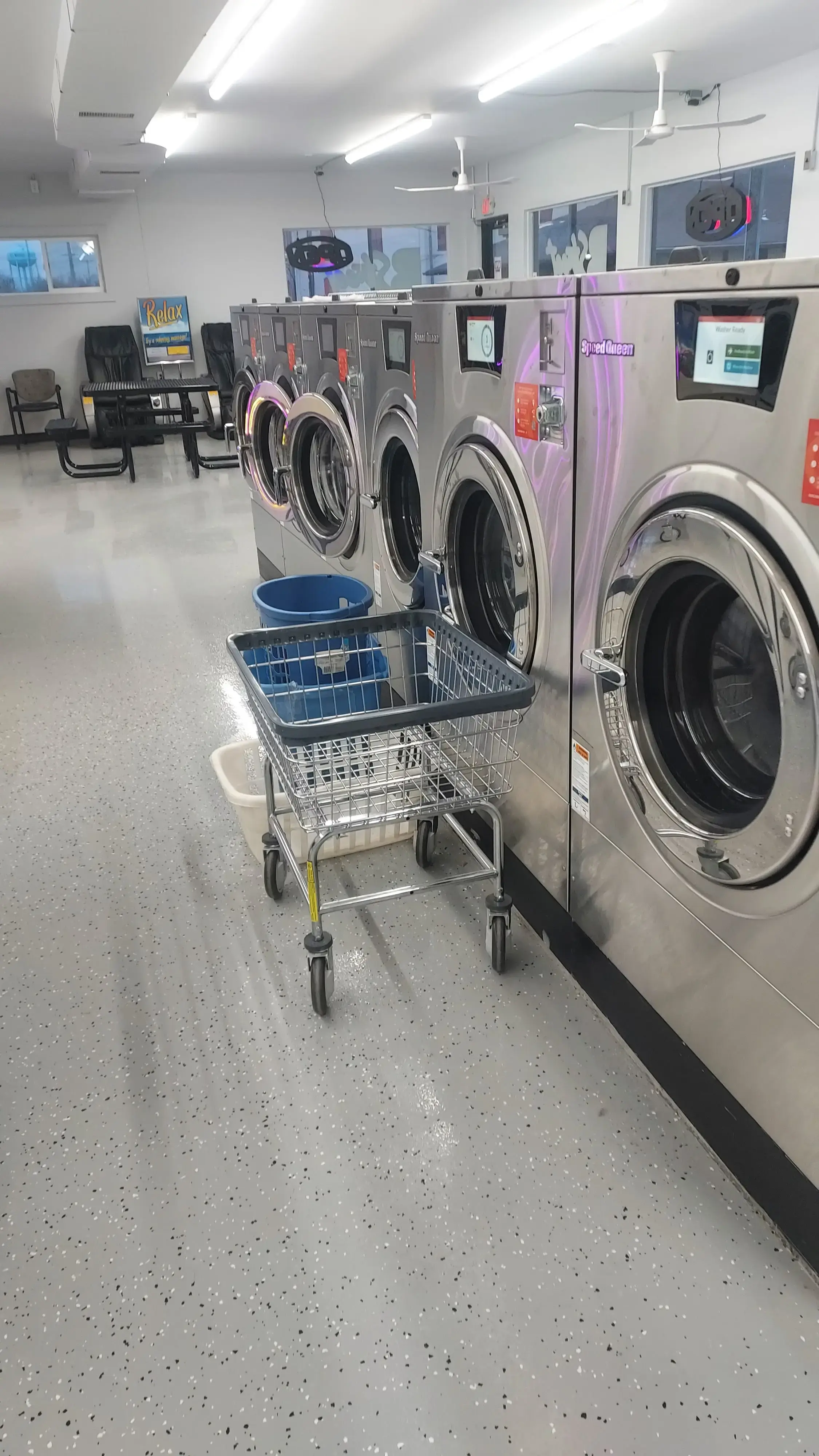 B Street Laundromat thumbnail 13