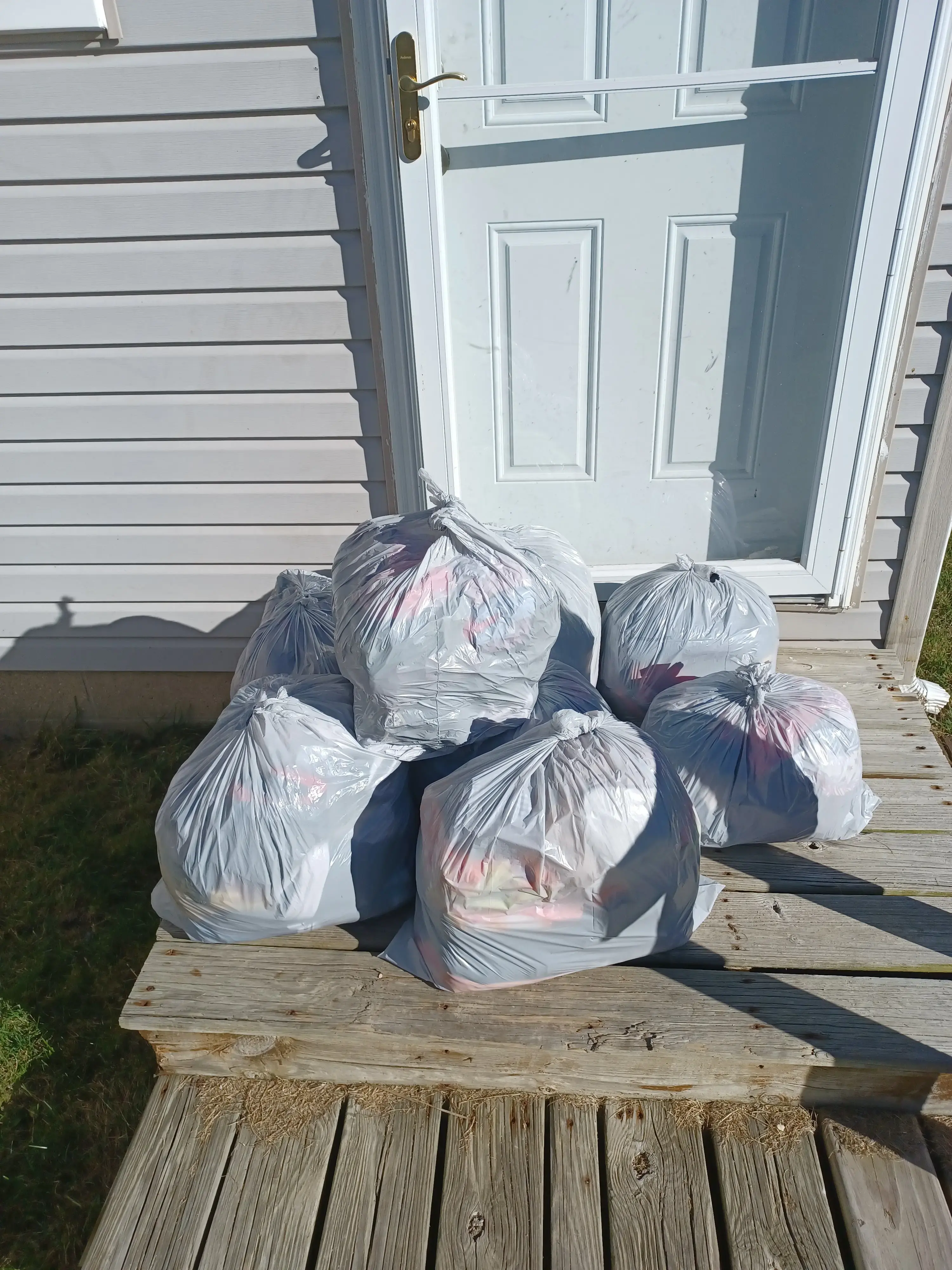 Back Fresh Laundry Service, LLC thumbnail 5