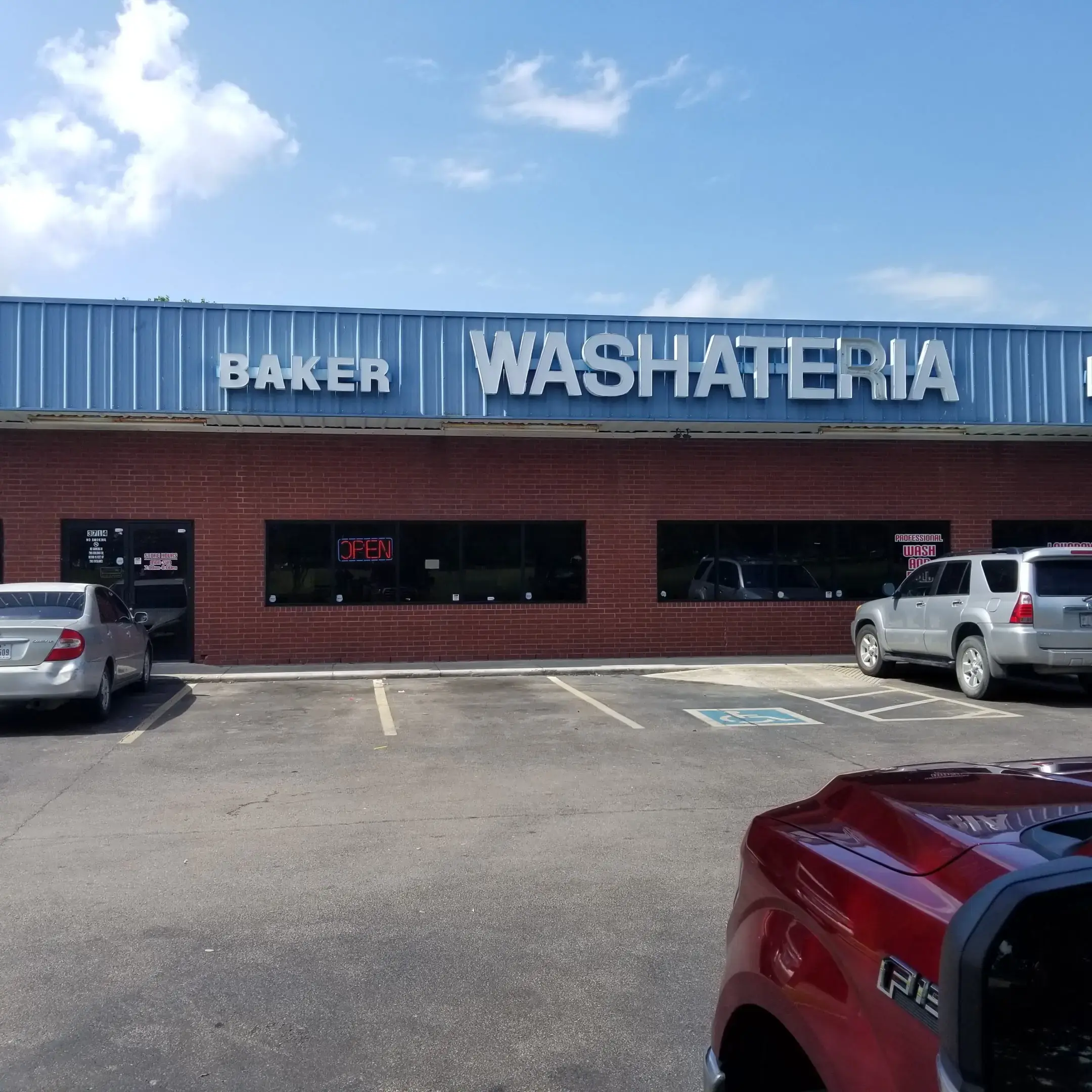 Baker Washateria - Image 1