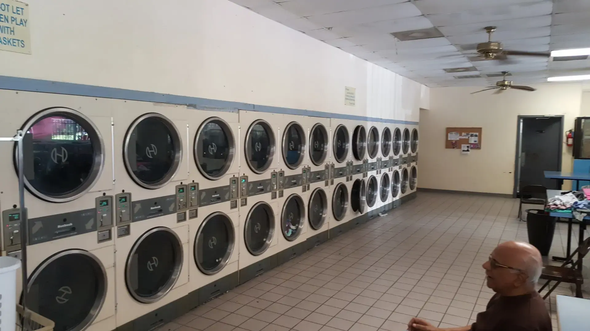 Baker Washateria thumbnail 6