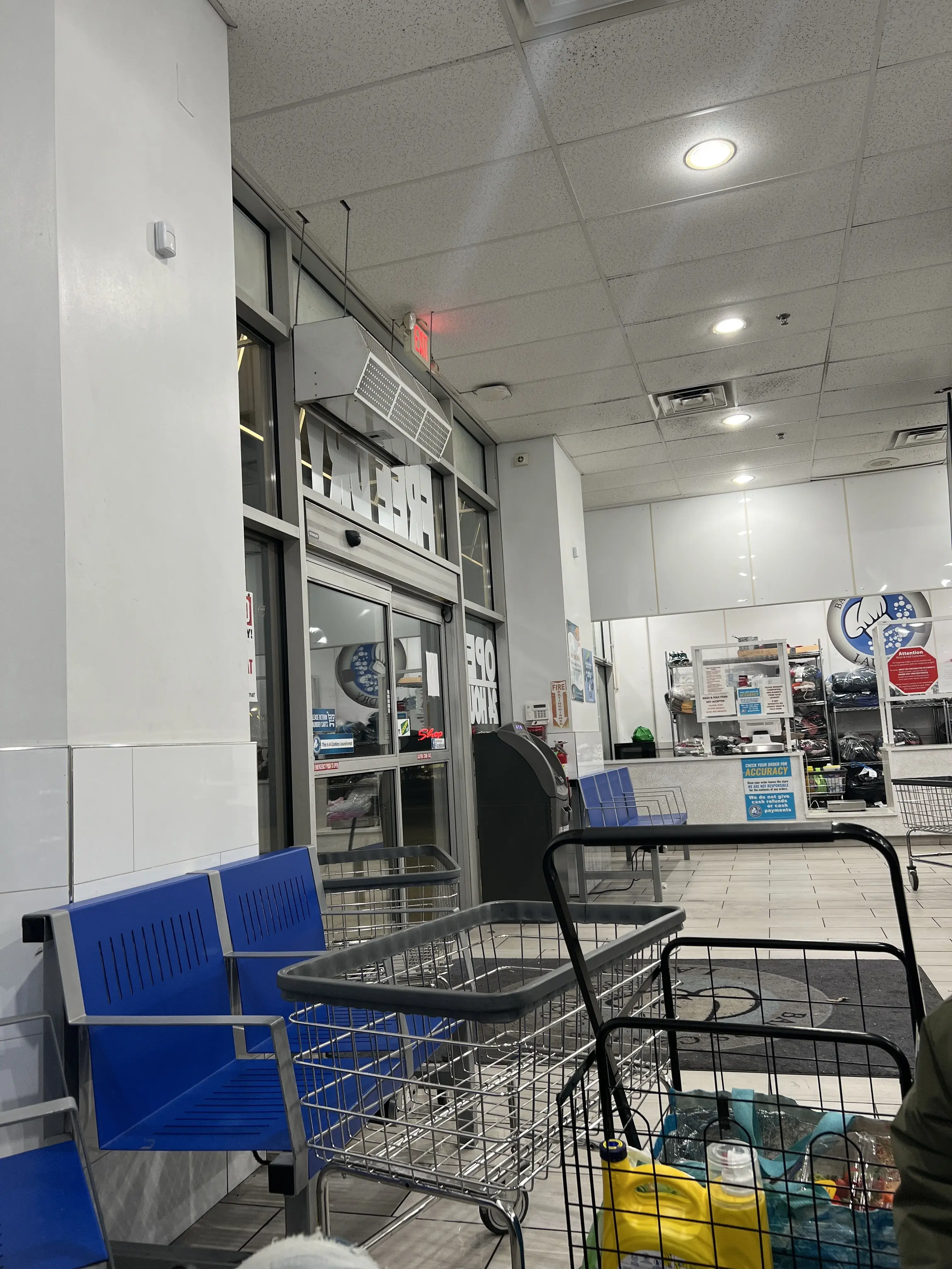 Bakers Centre Laundry - Image 13