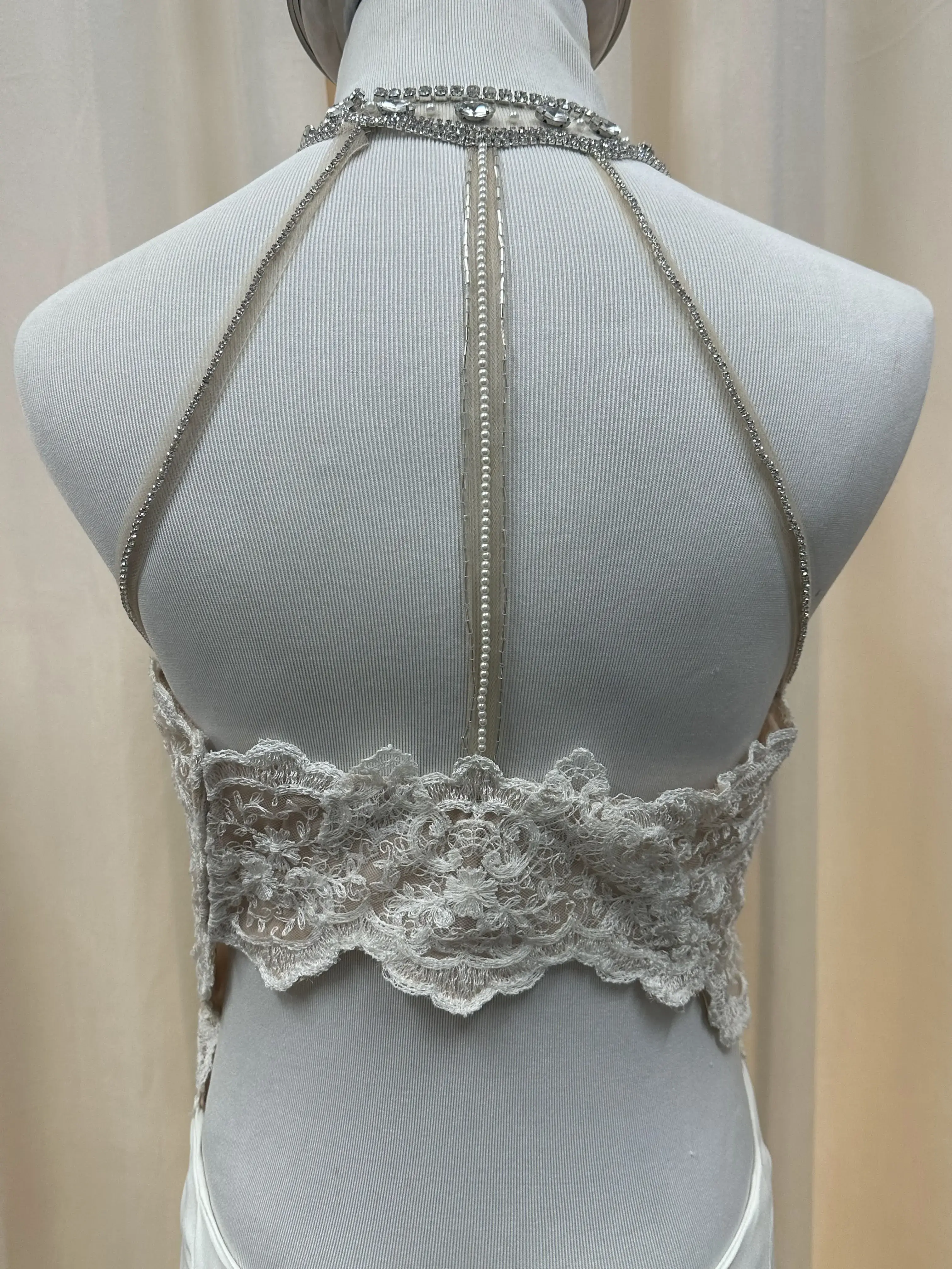 Bakker's Fine Dry Cleaning - Image 4