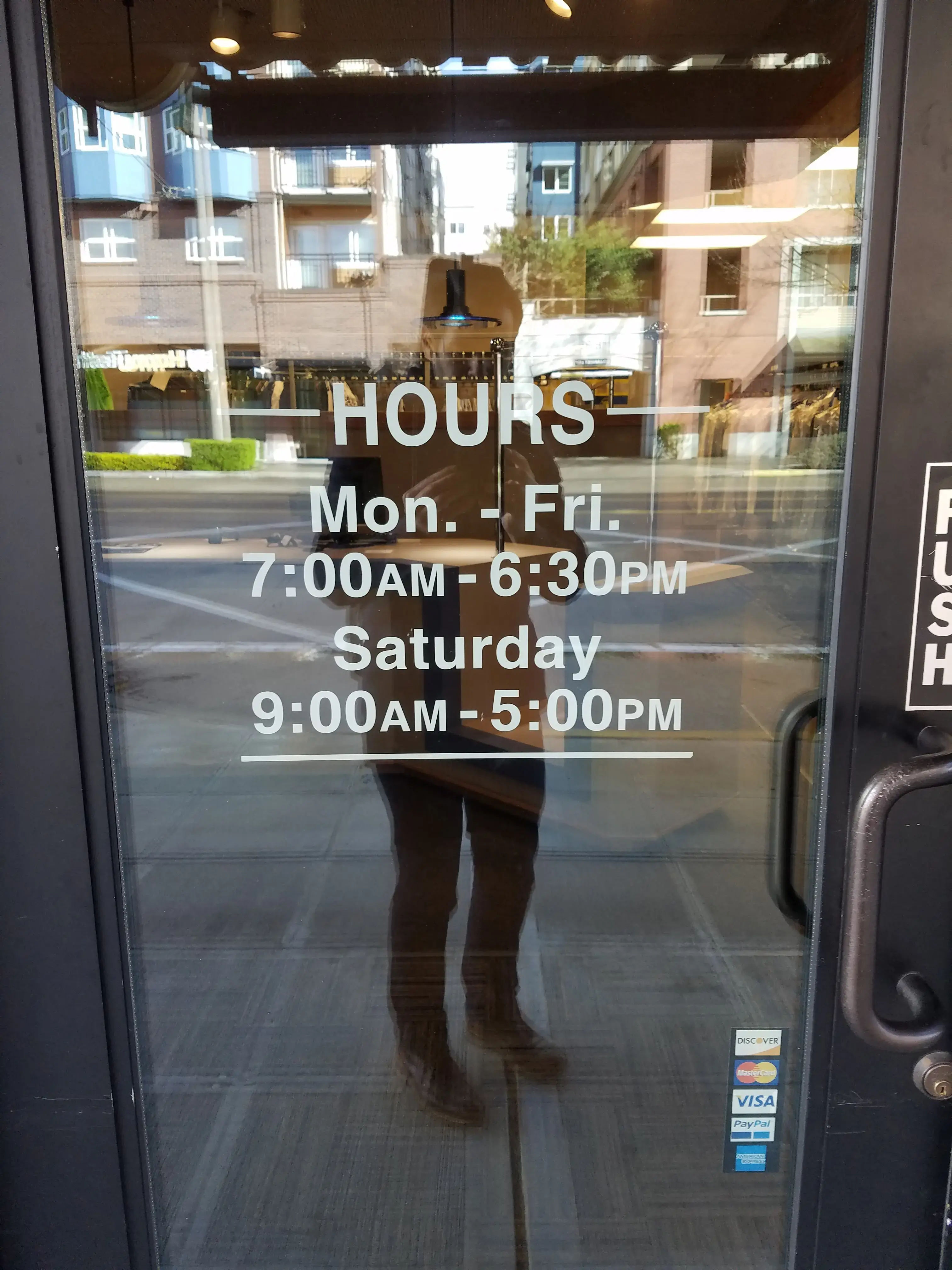 Bakker's Fine Drycleaning - Image 7