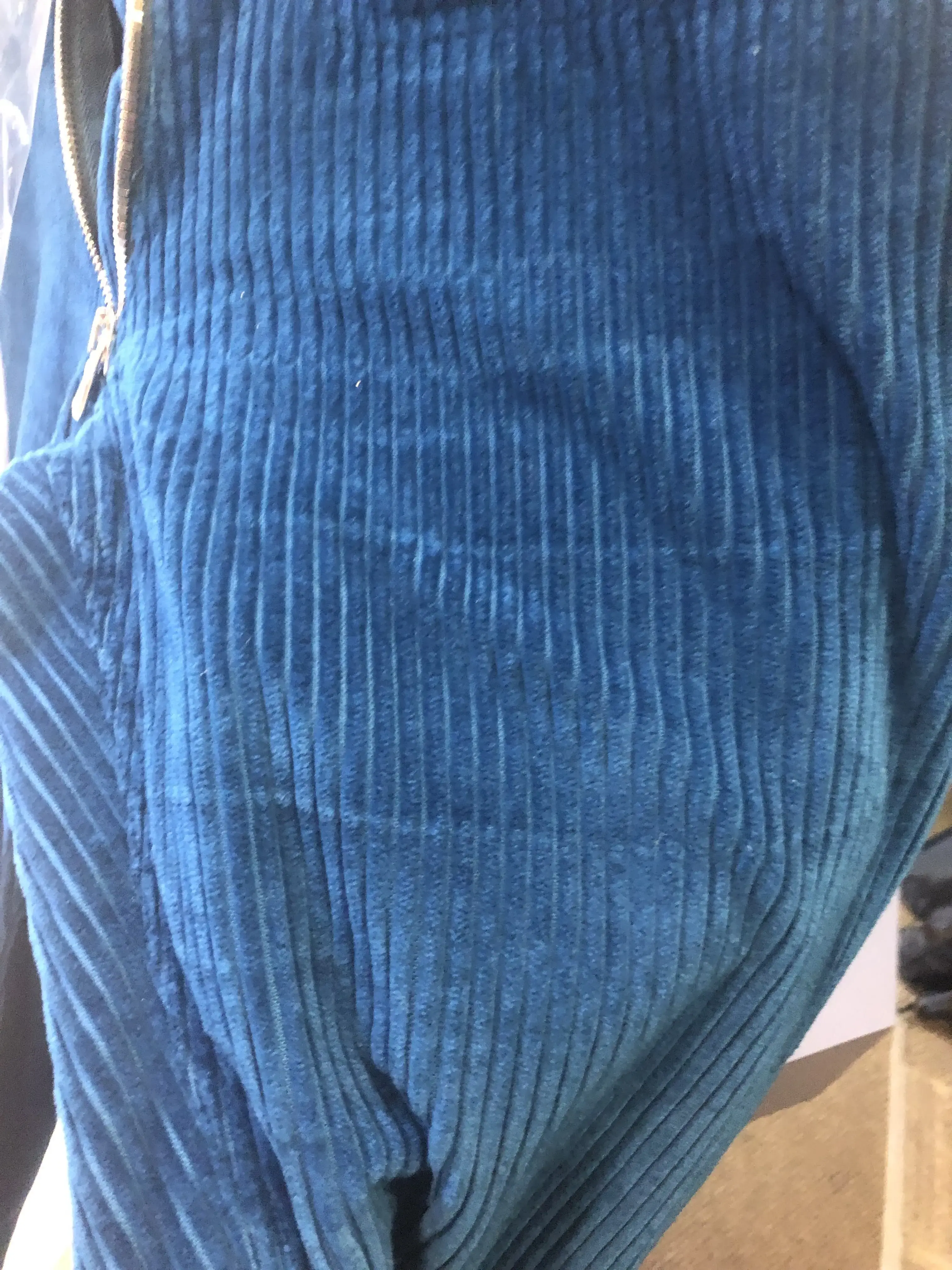 Bakker's Fine Drycleaning thumbnail 3