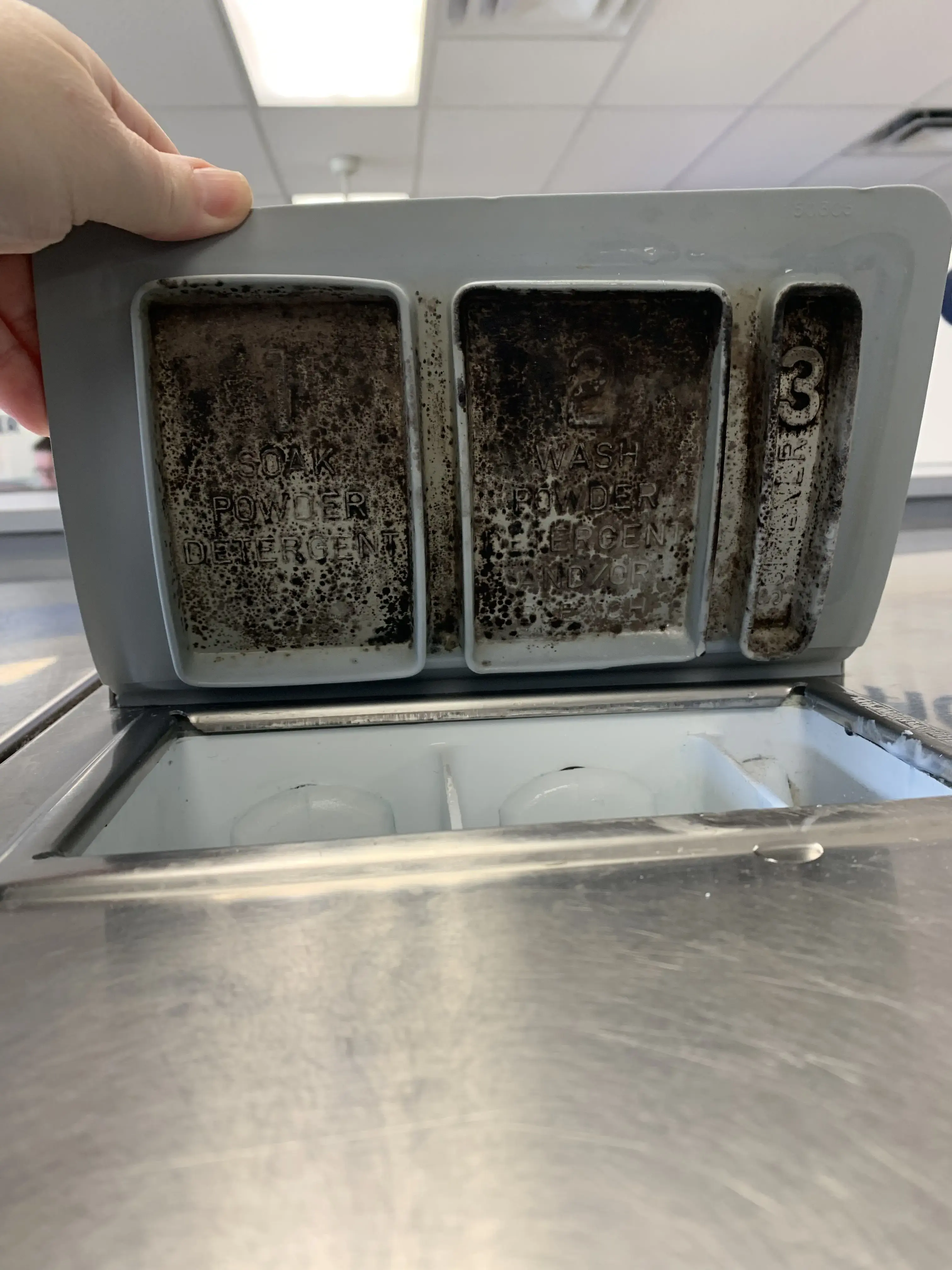 Baldwin Coin Laundry thumbnail 14