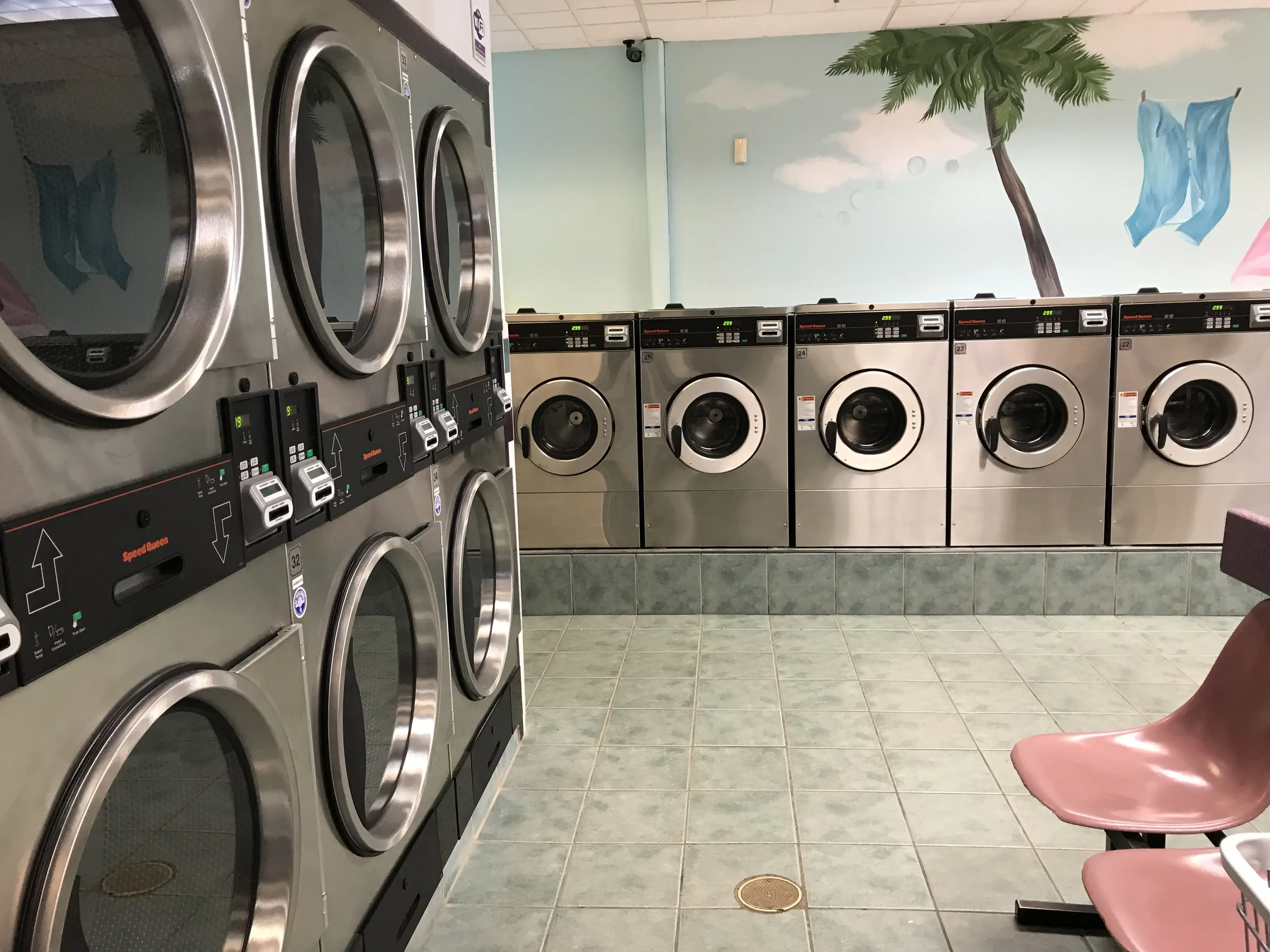 Baldwin Laundromat thumbnail 18