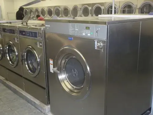 Ballou Park Laundry Land Laundromat thumbnail 10