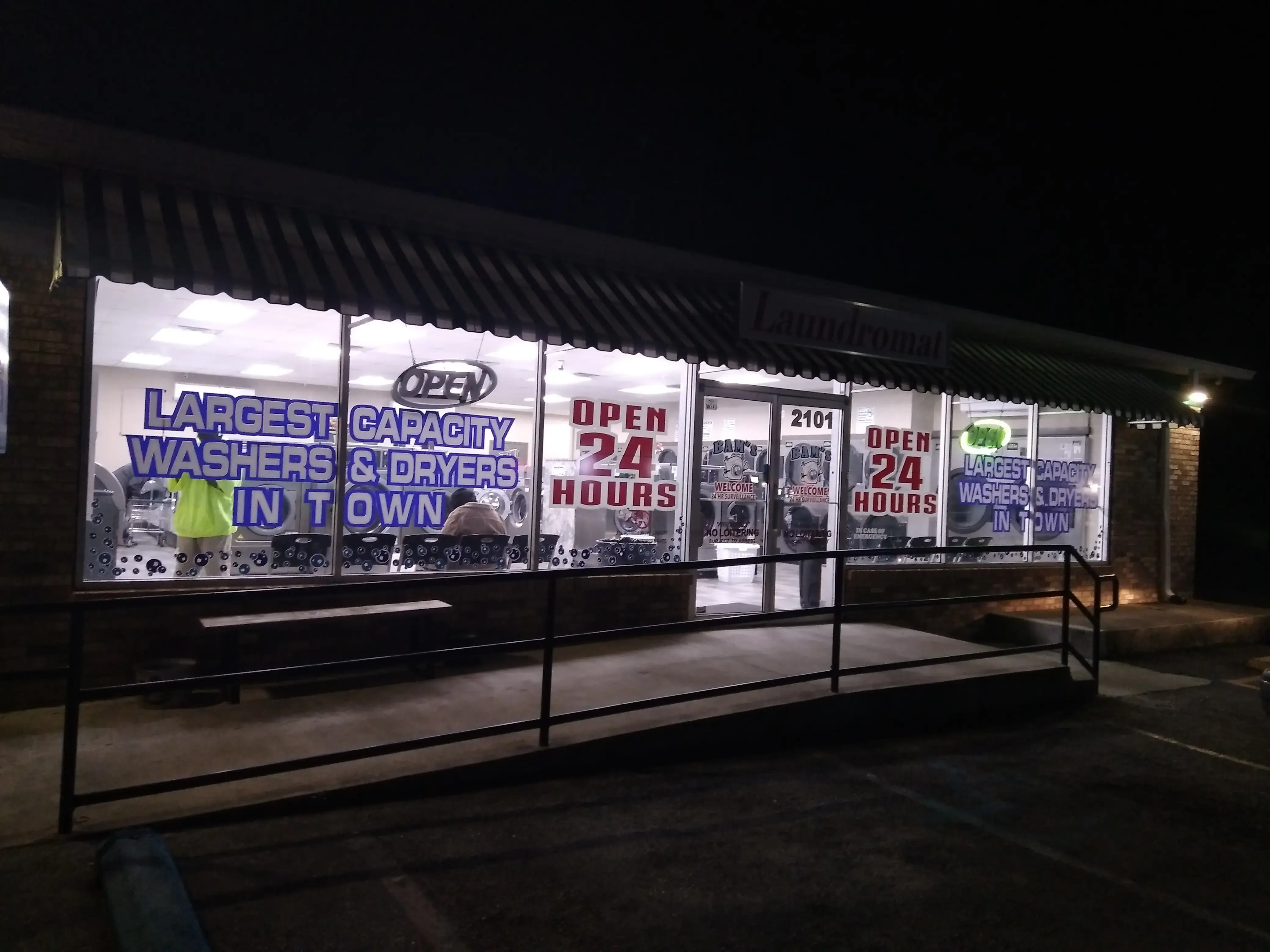 BAM'S COIN LAUNDRY - Image 5