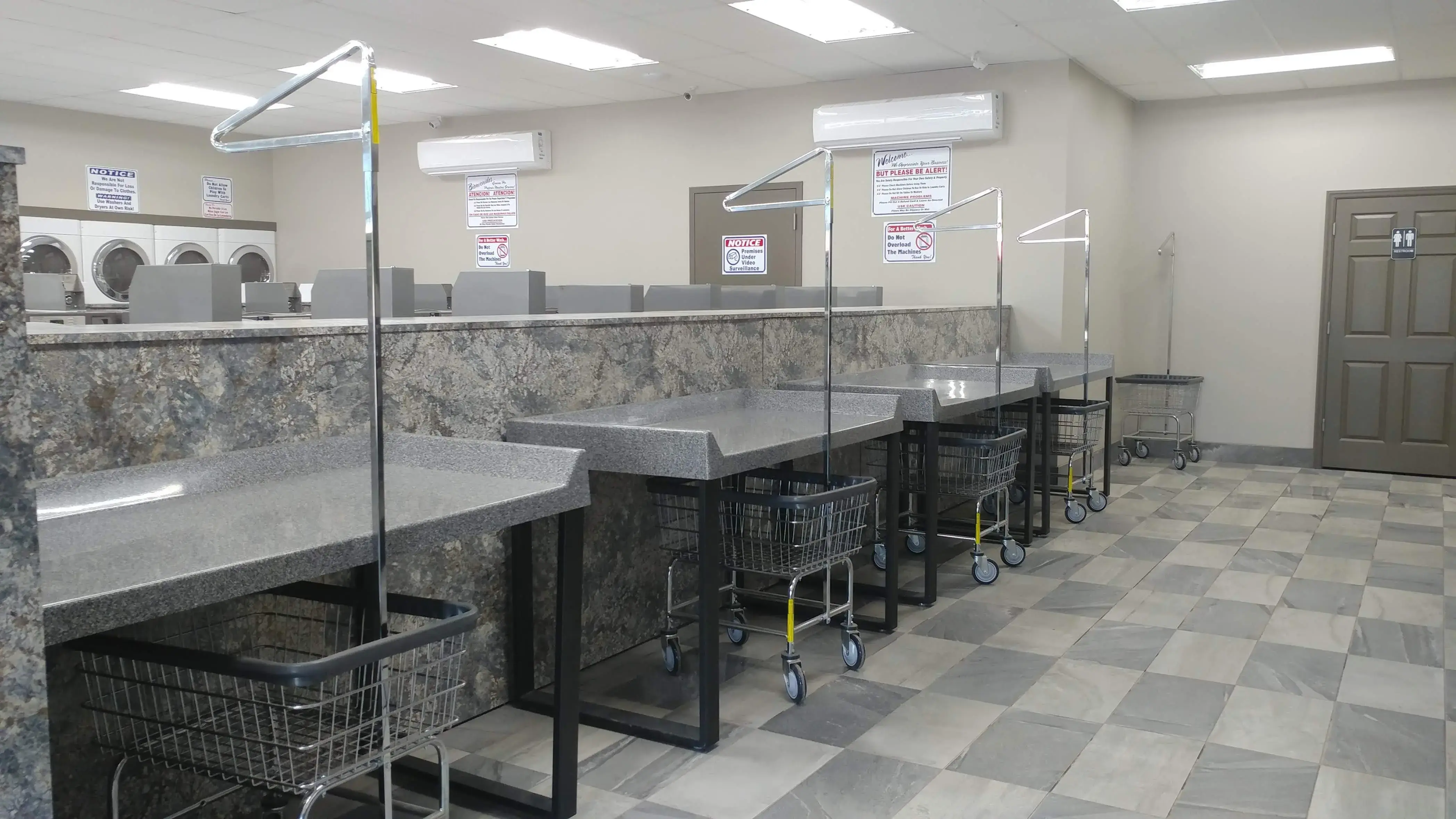 BAM'S COIN LAUNDRY - Image 3