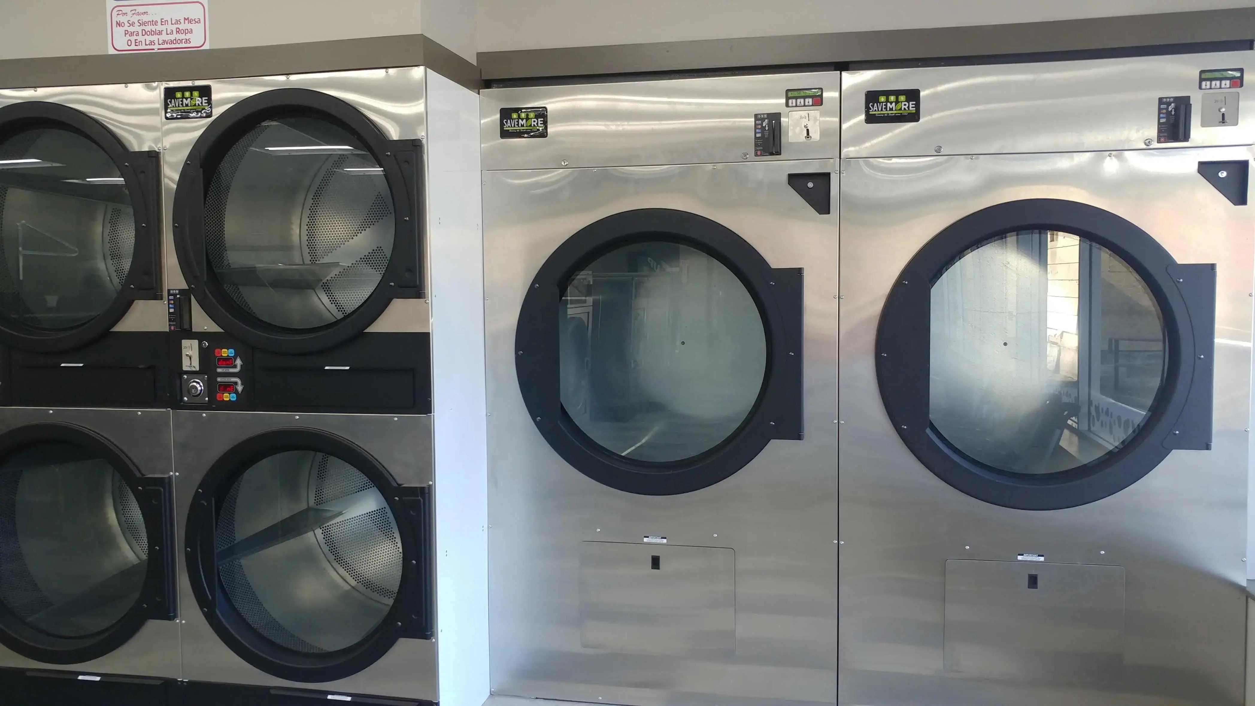 BAM'S COIN LAUNDRY - Image 9