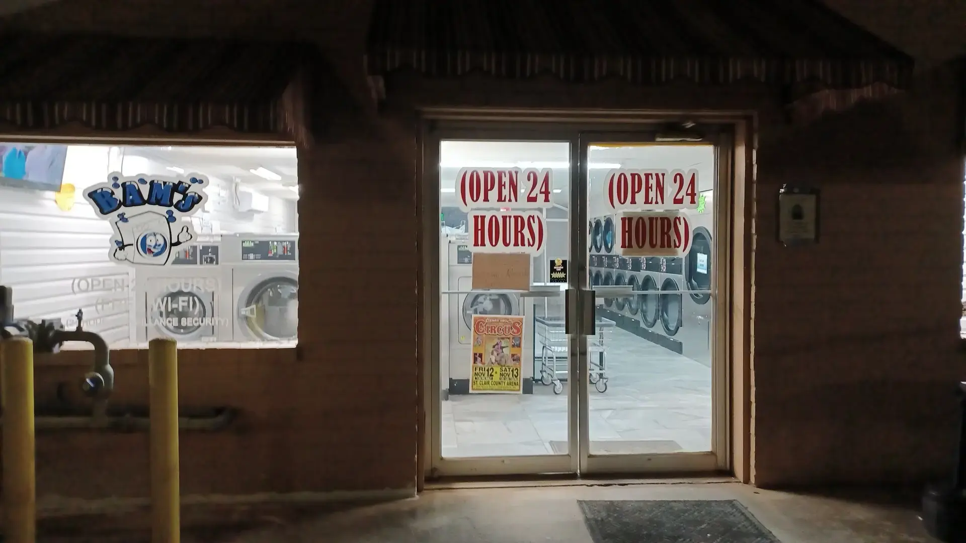 Bam's Coin Laundry - Image 5