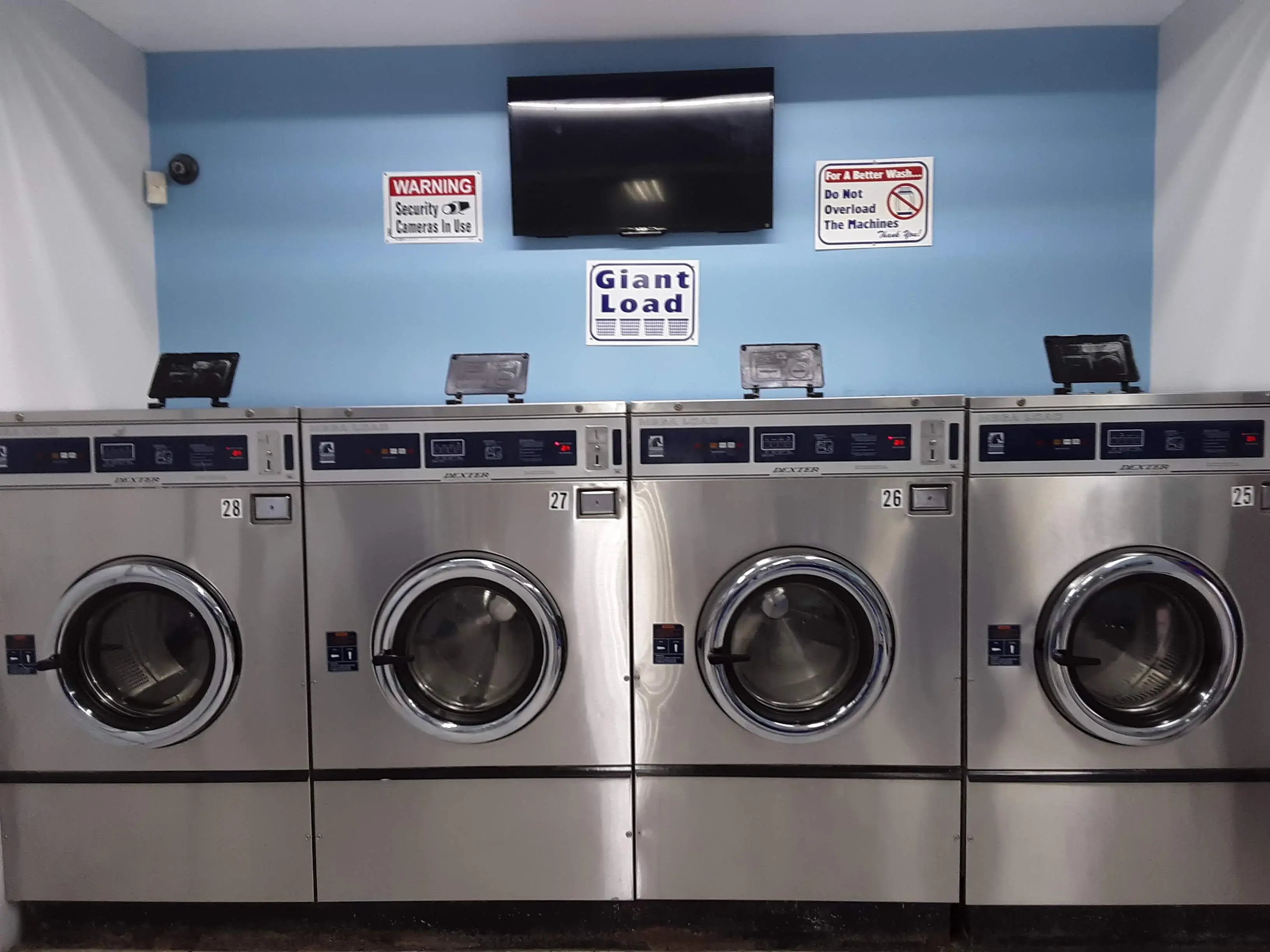 Bam's Laundry World II - Image 12