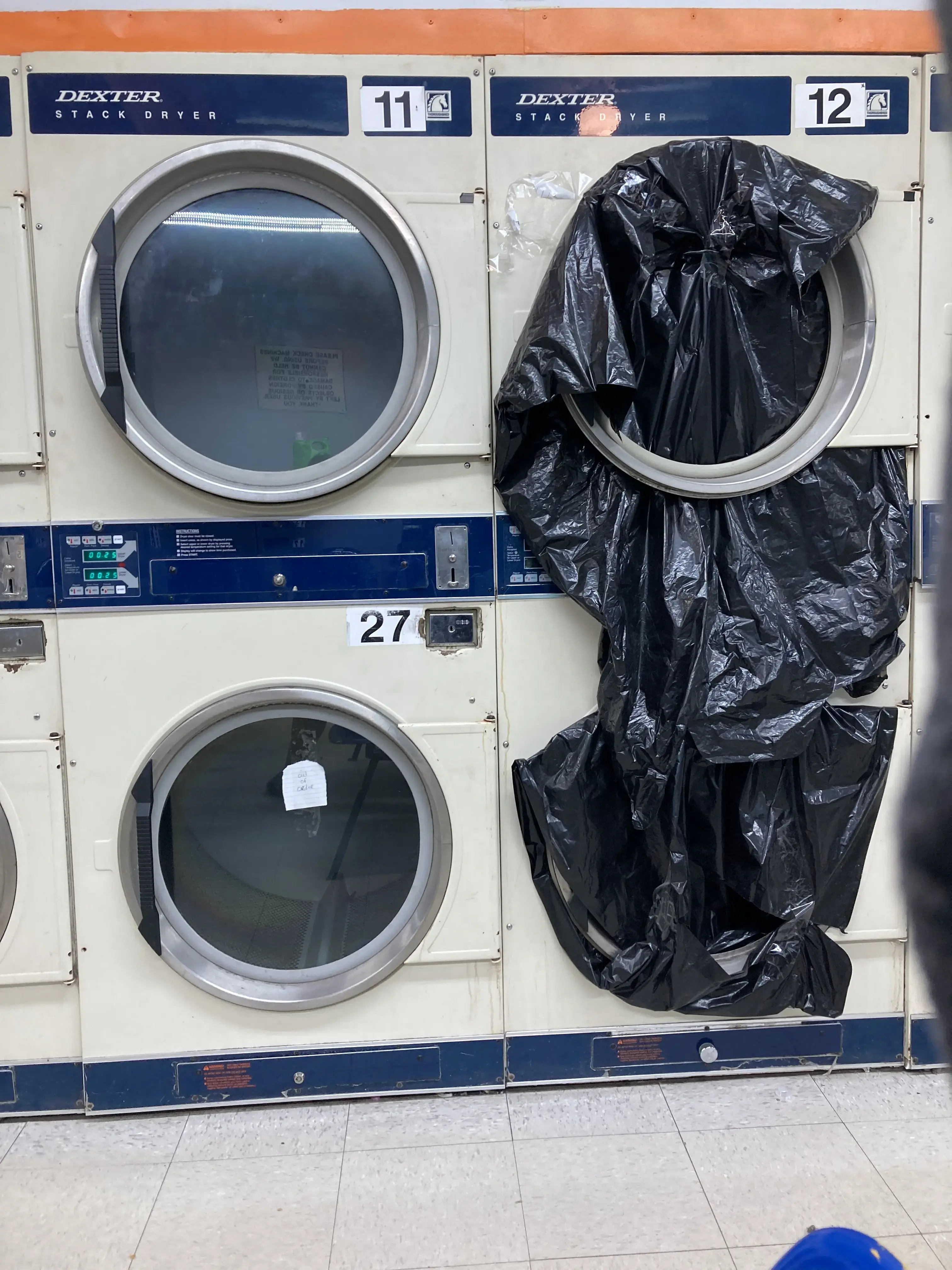 Bam's Laundry World II thumbnail 3