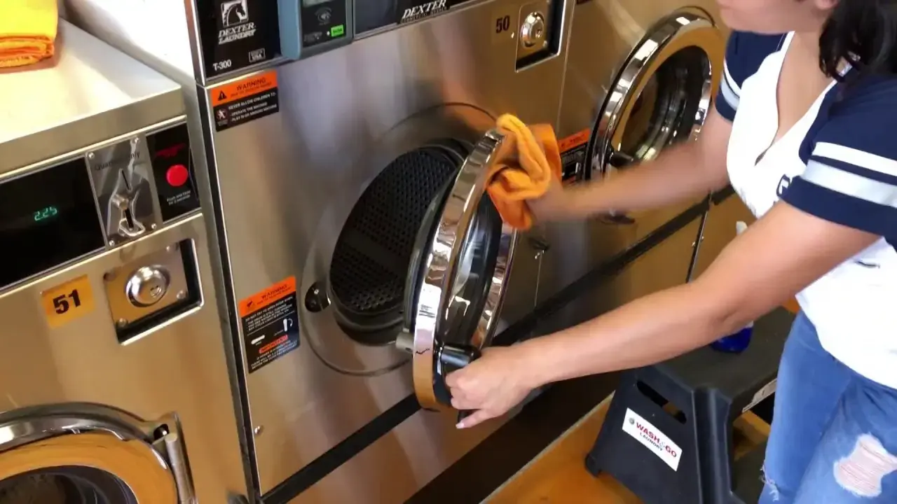 Barnett Coin Laundry - Wash and Fold Laundry Service thumbnail 11