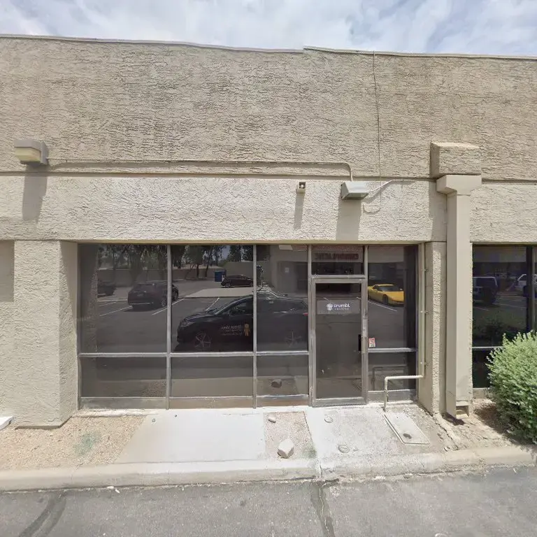 Bartoli Cleaners & Laundry - Image 16