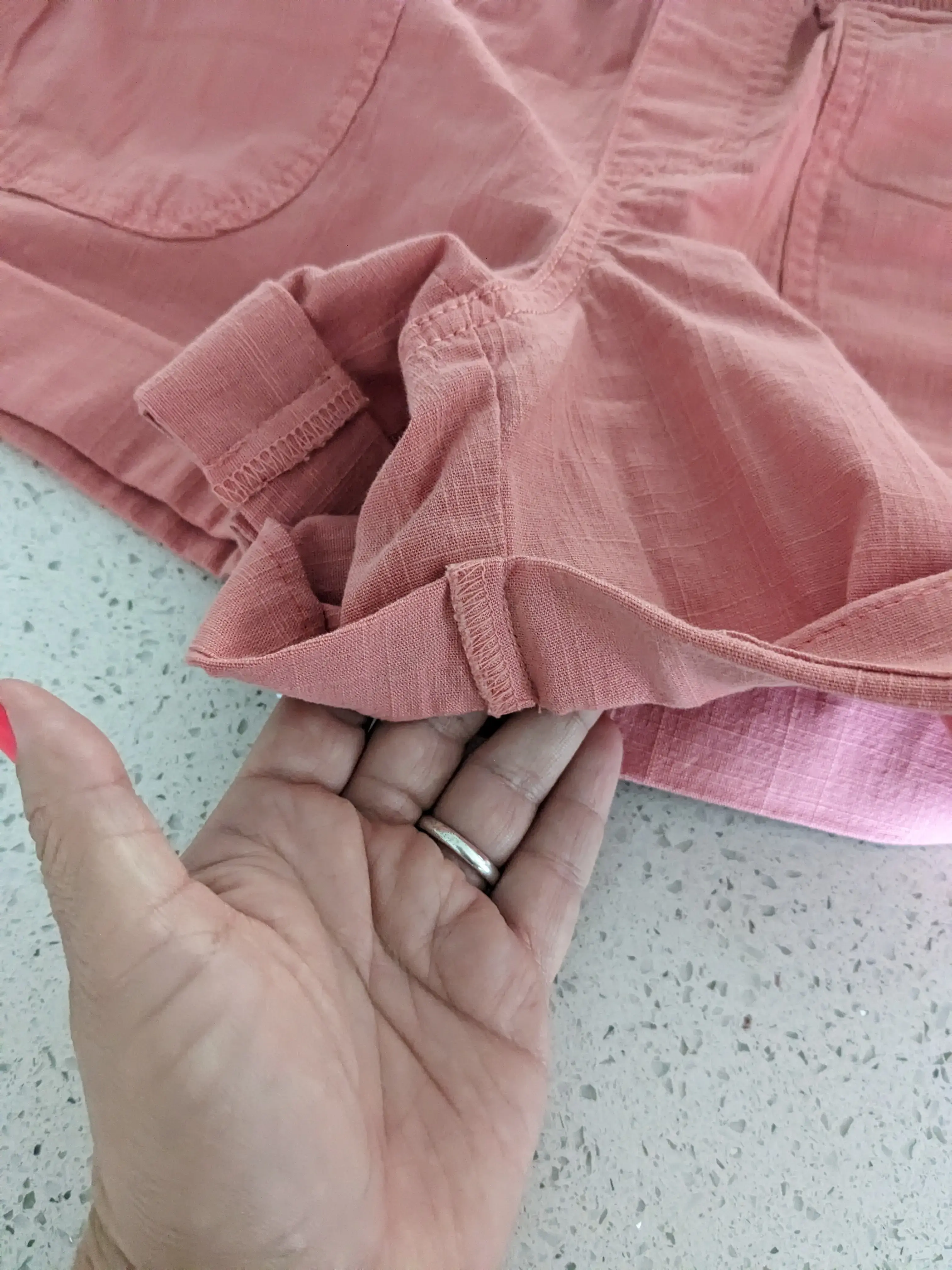 Bartoli Cleaners & Laundry - Image 6