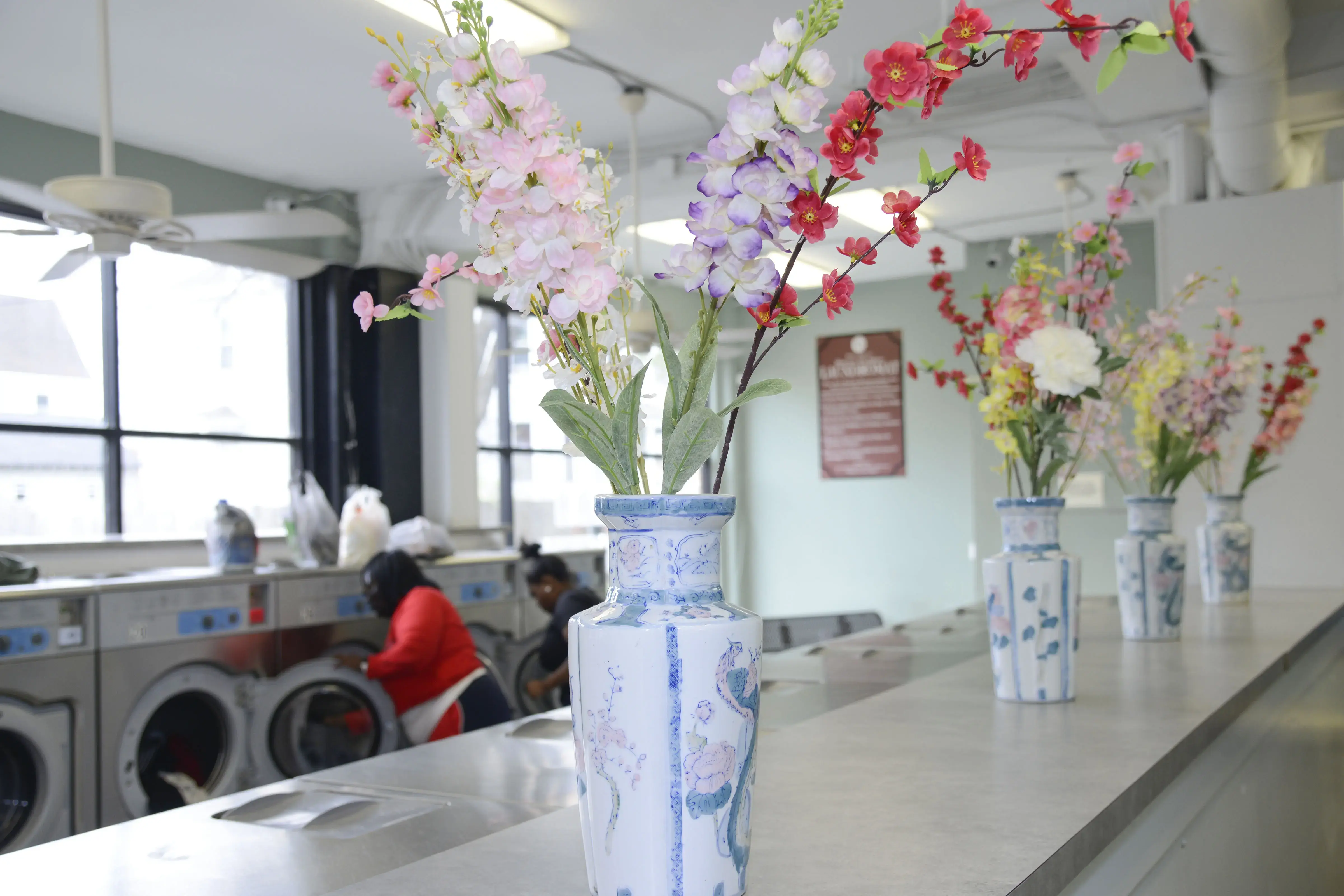 Barton Heights Laundromat - Image 7