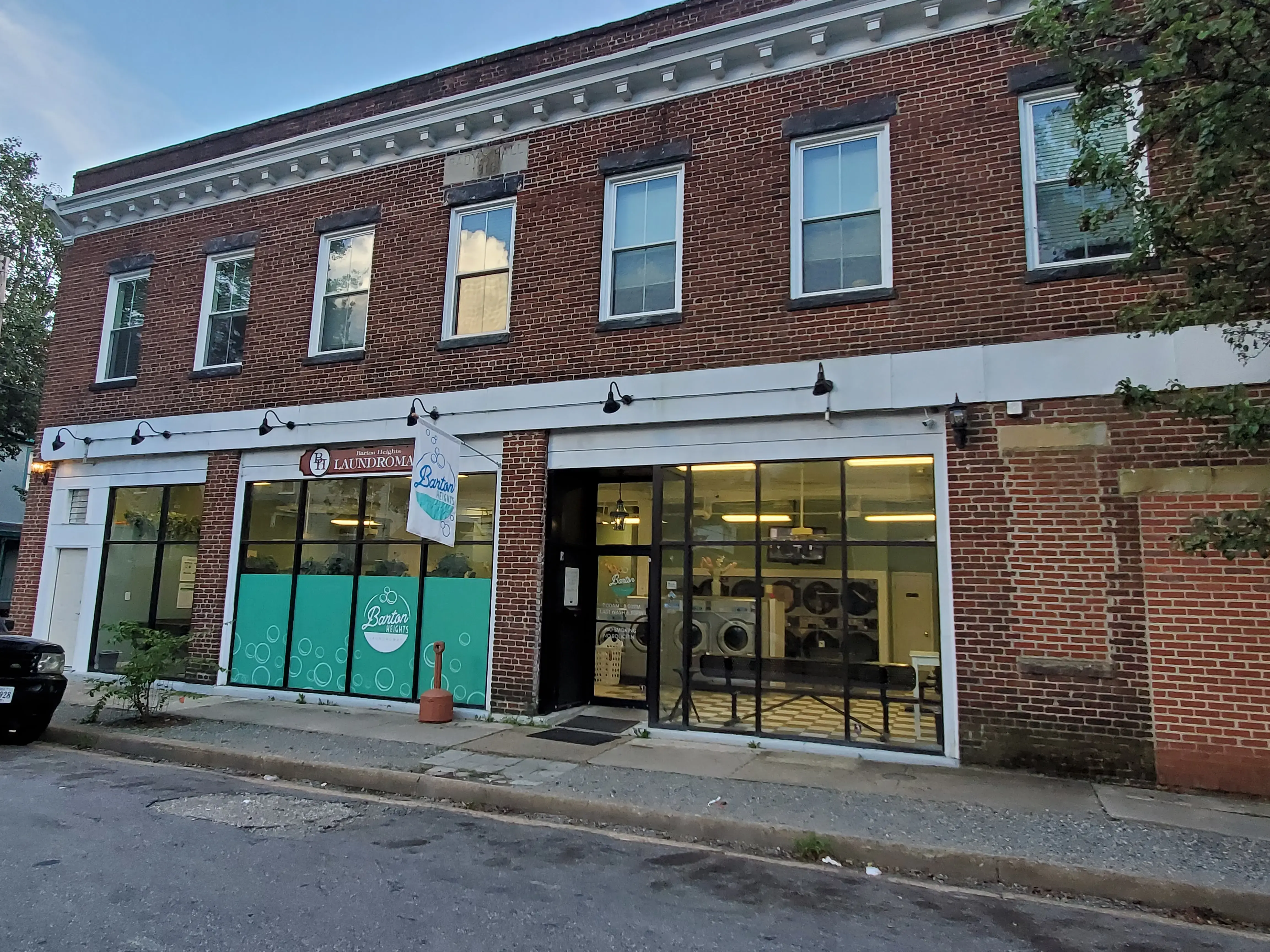 Barton Heights Laundromat location