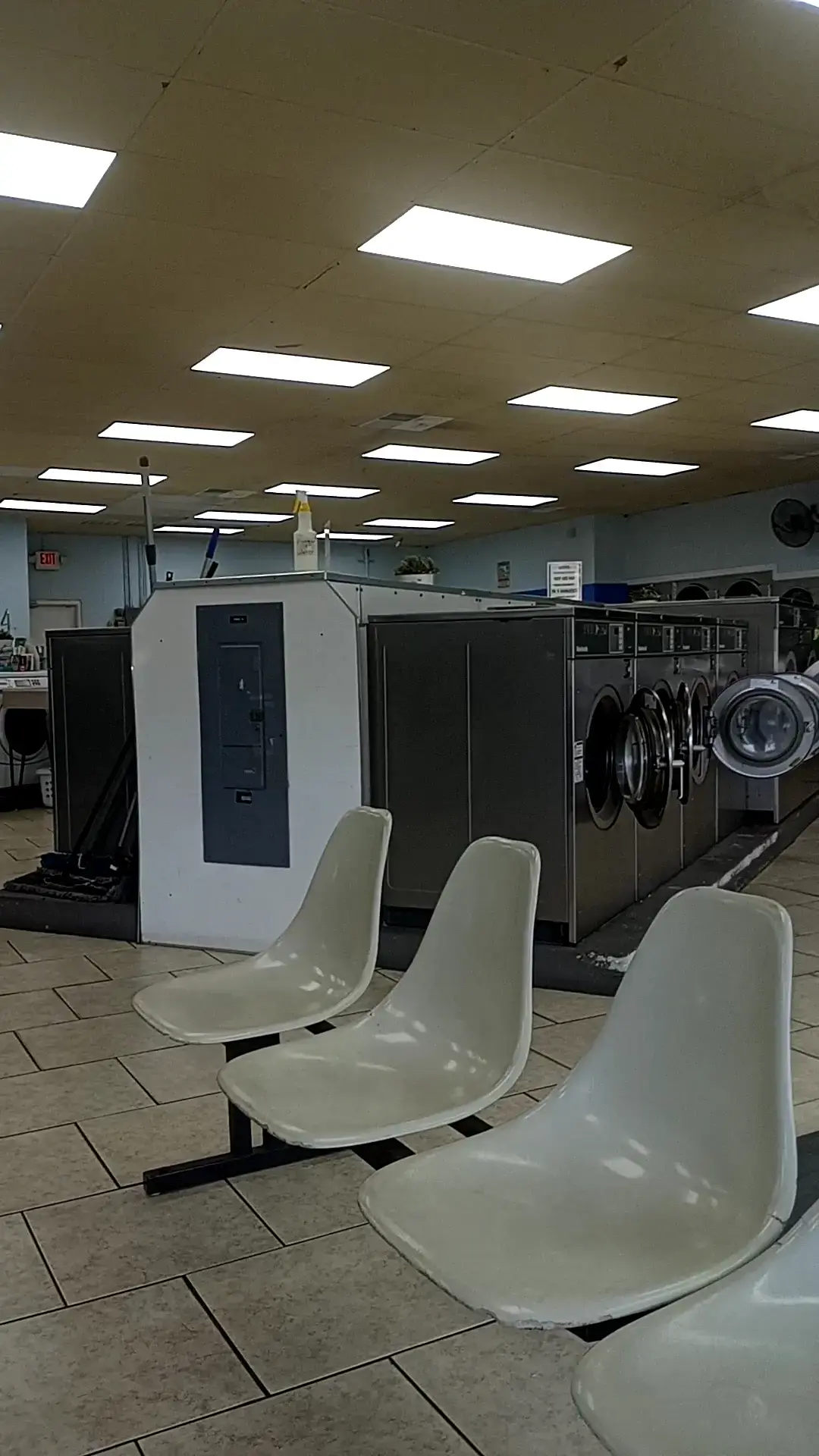Bartow's Cleanest & Largest - Image 2