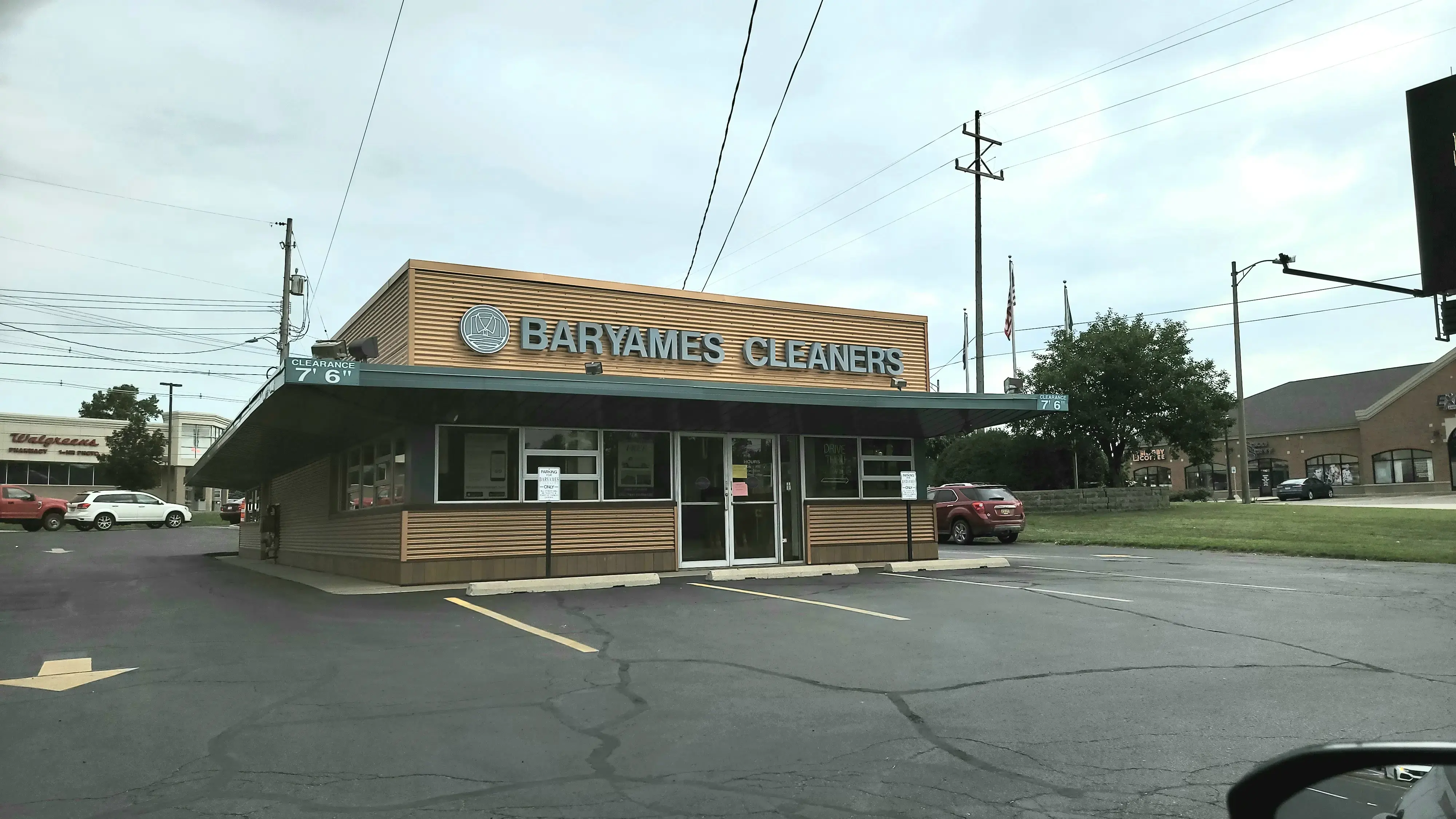 Baryames Cleaners thumbnail 14