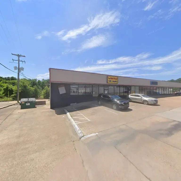 Batesville Laundry thumbnail 6