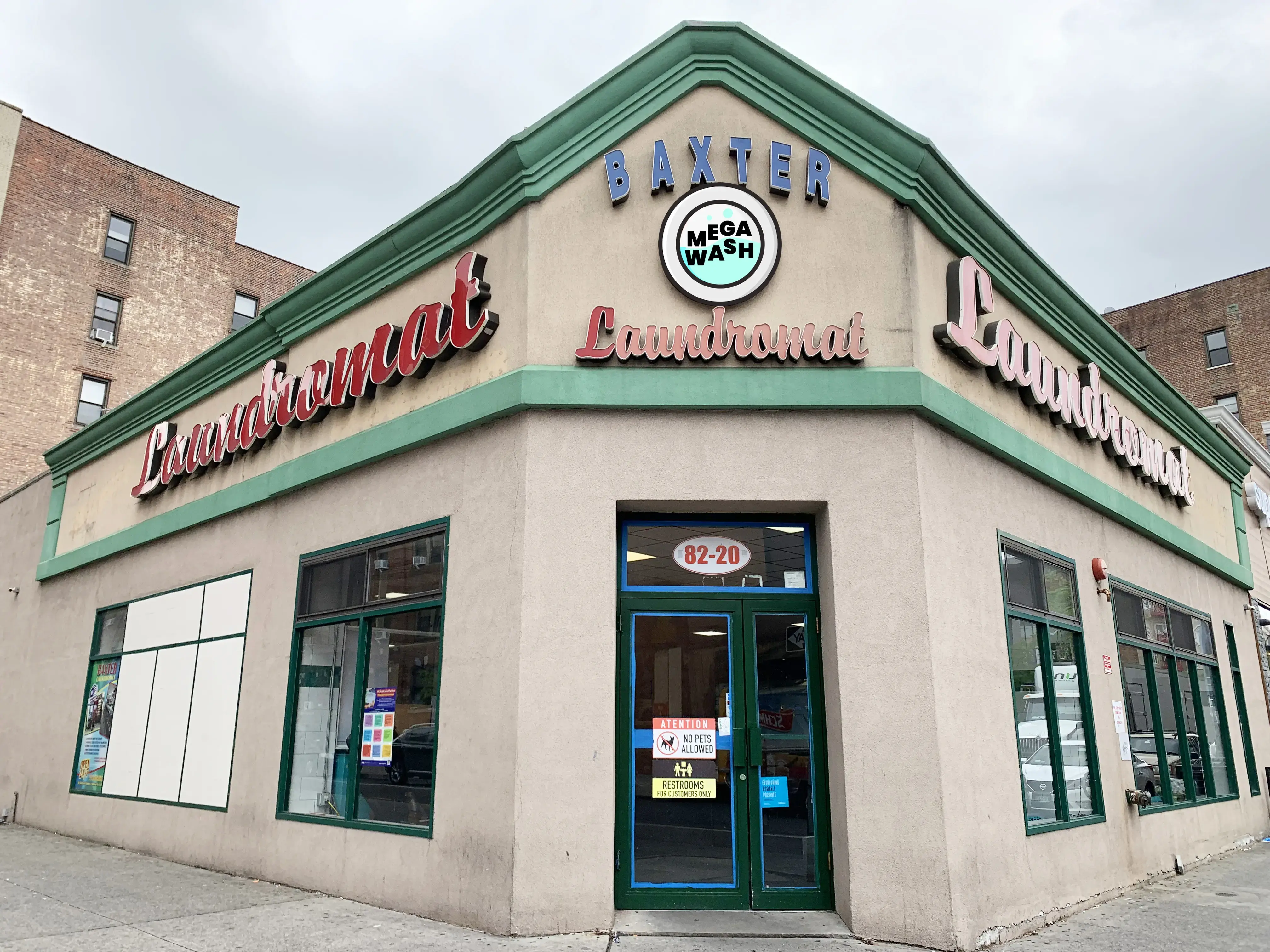 Baxter MegaWash Laundromat - Image 3