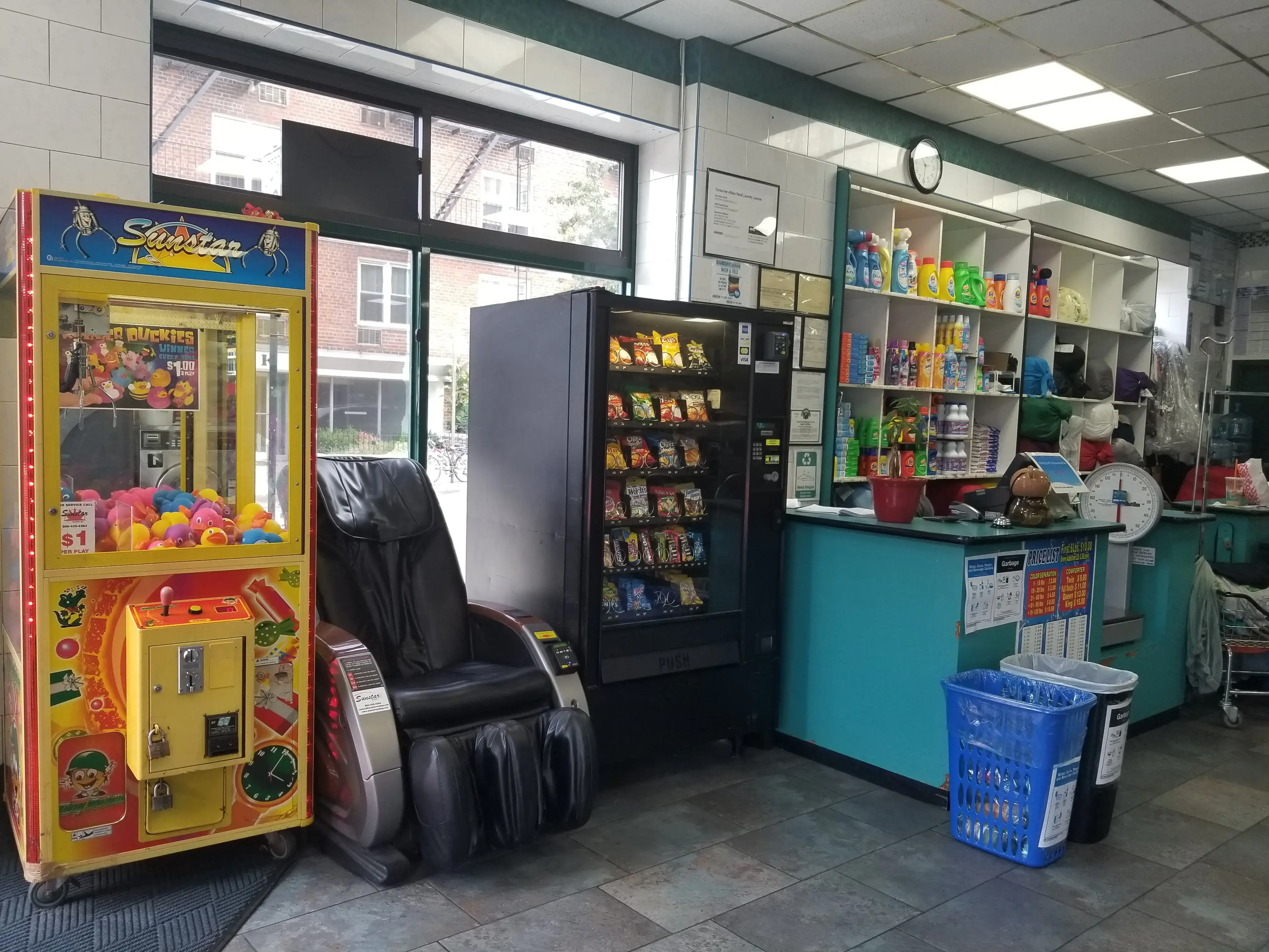 Baxter MegaWash Laundromat - Image 6