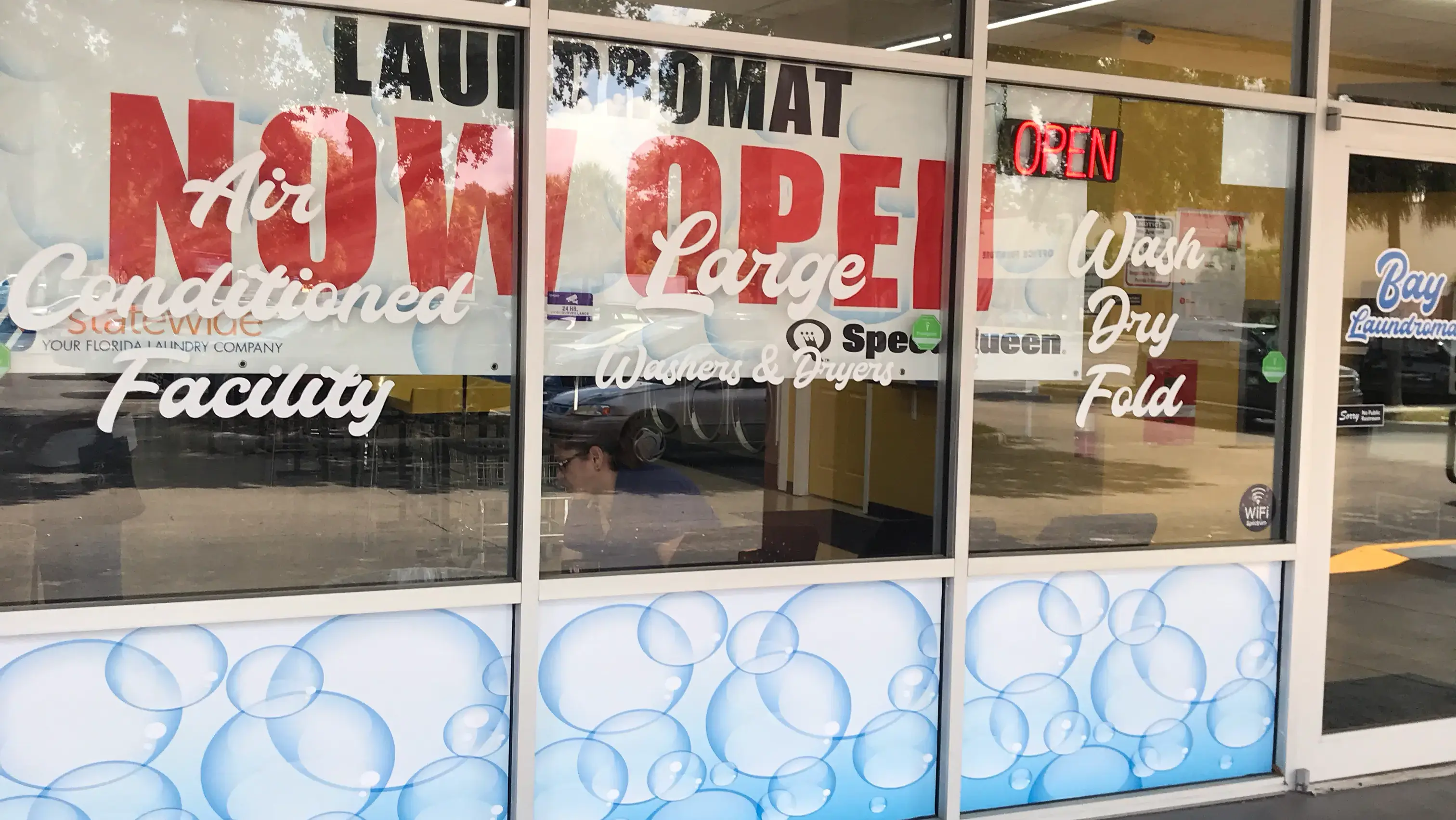 Bay Laundromat - Image 17