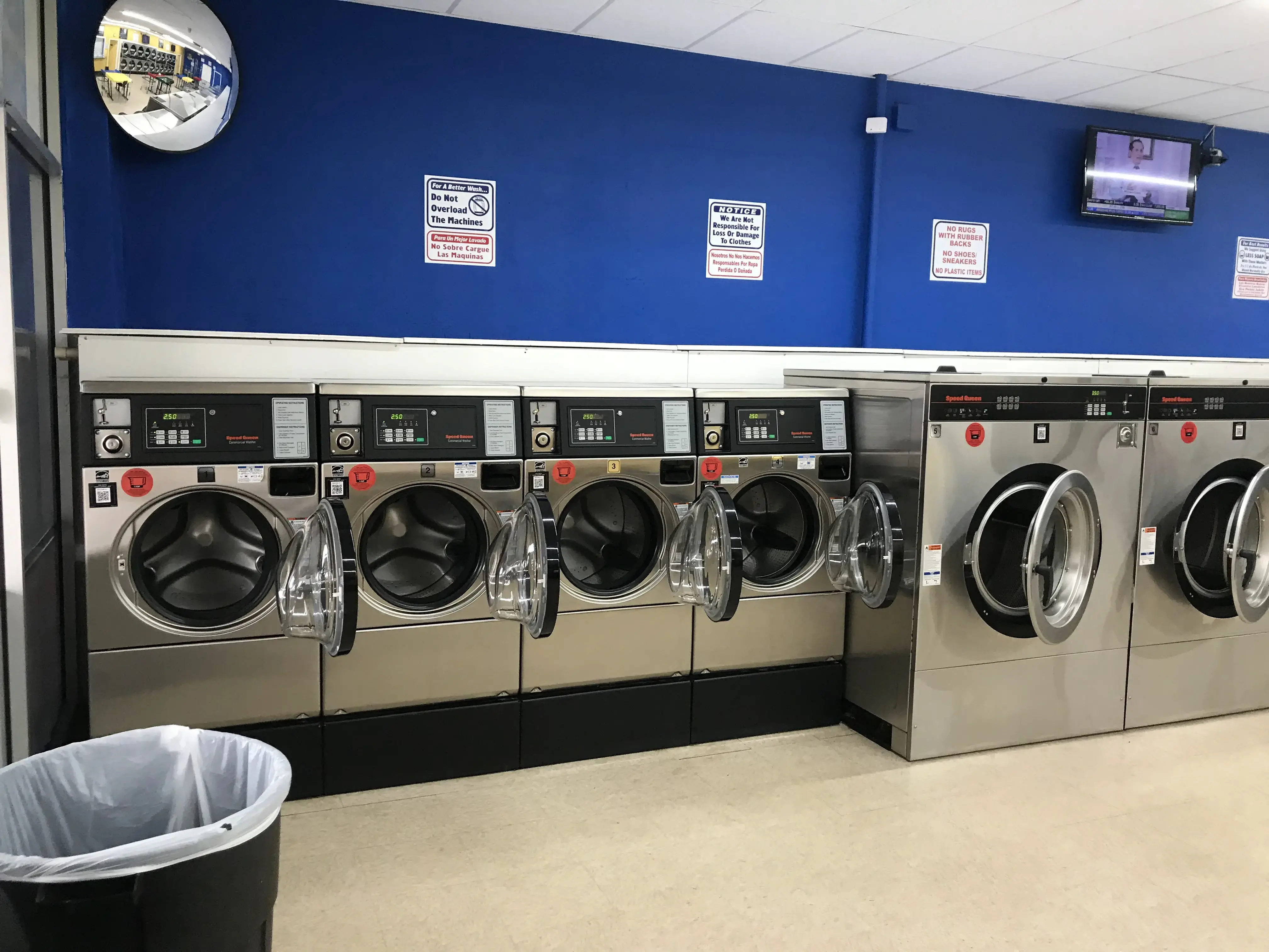 Bay Laundromat thumbnail 4