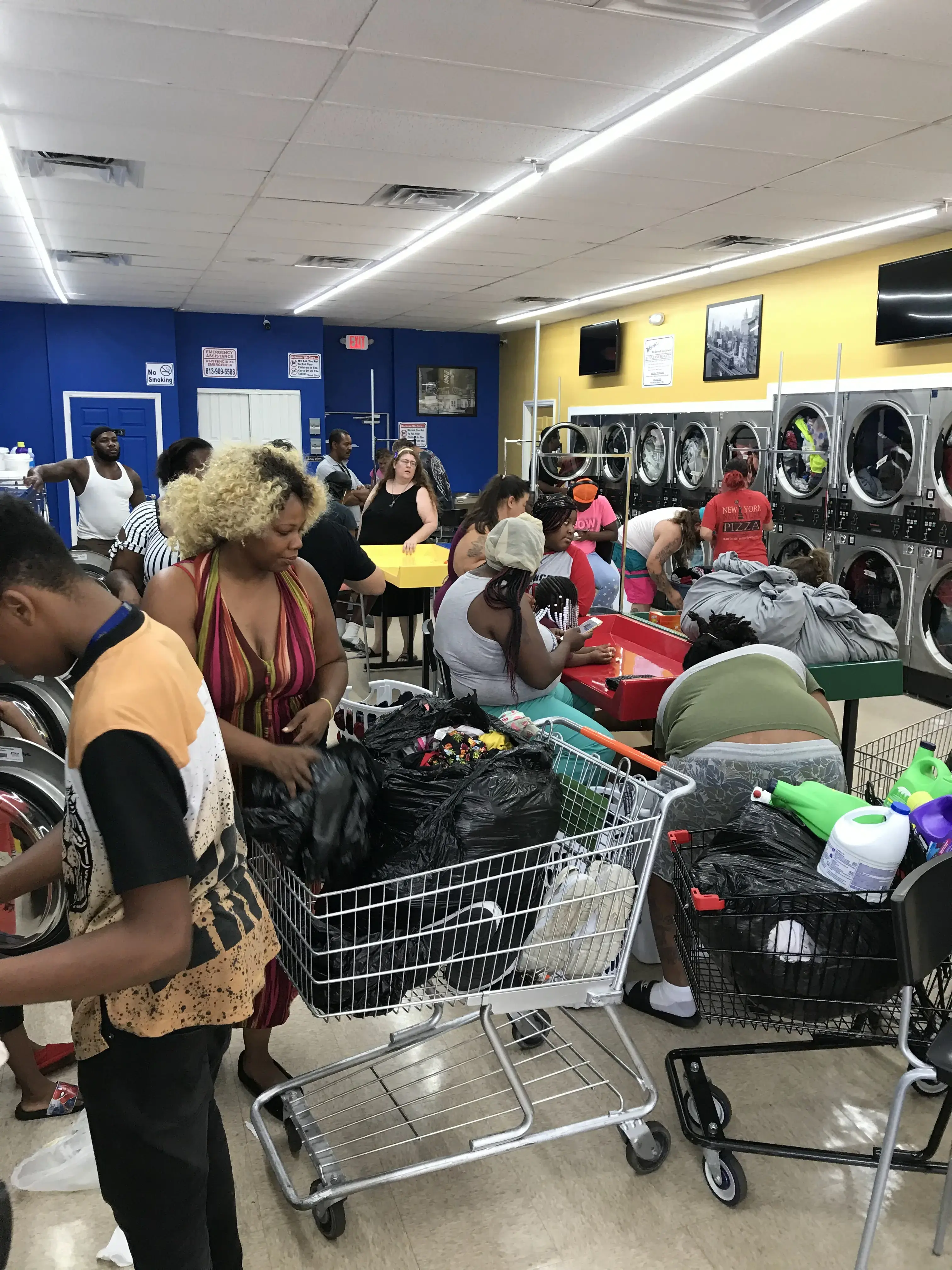 Bay Laundromat - Image 5