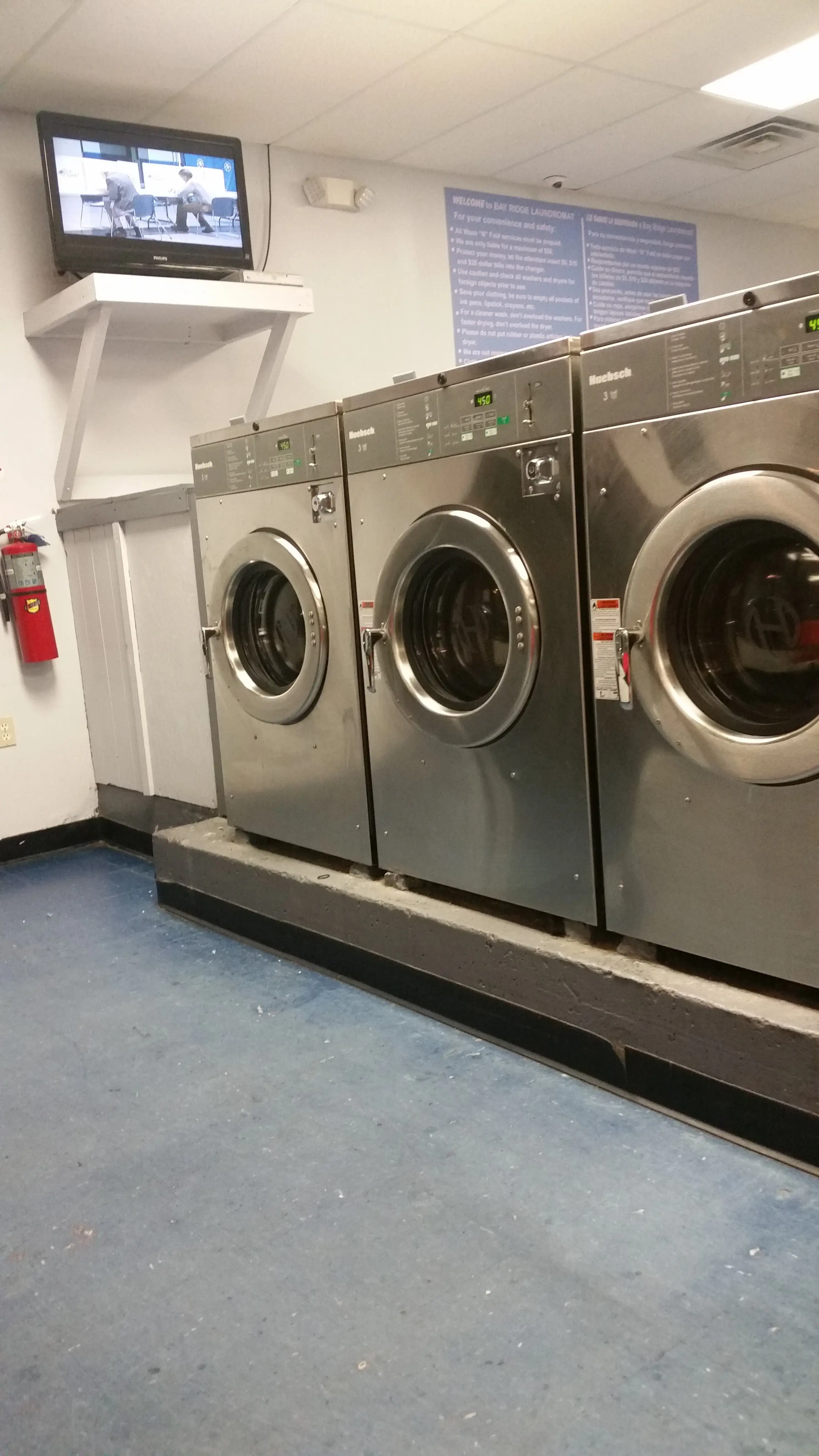 Bay Ridge Laundromat thumbnail 10