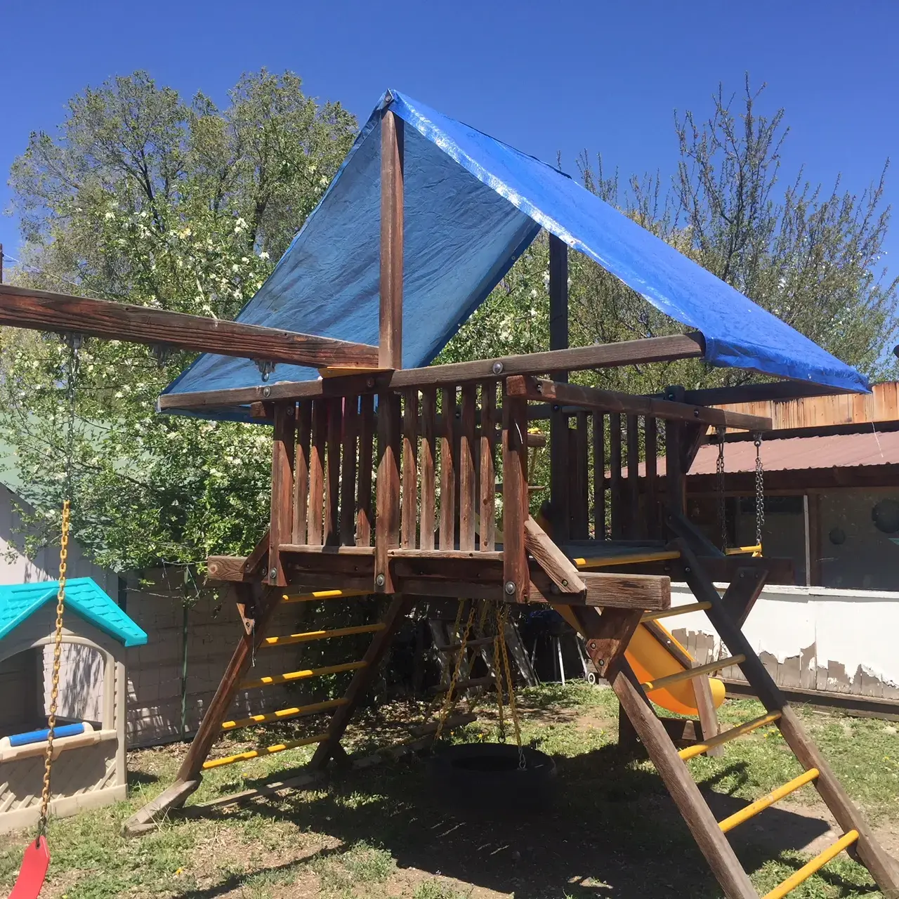 Bayfield Family Laundry - Image 2