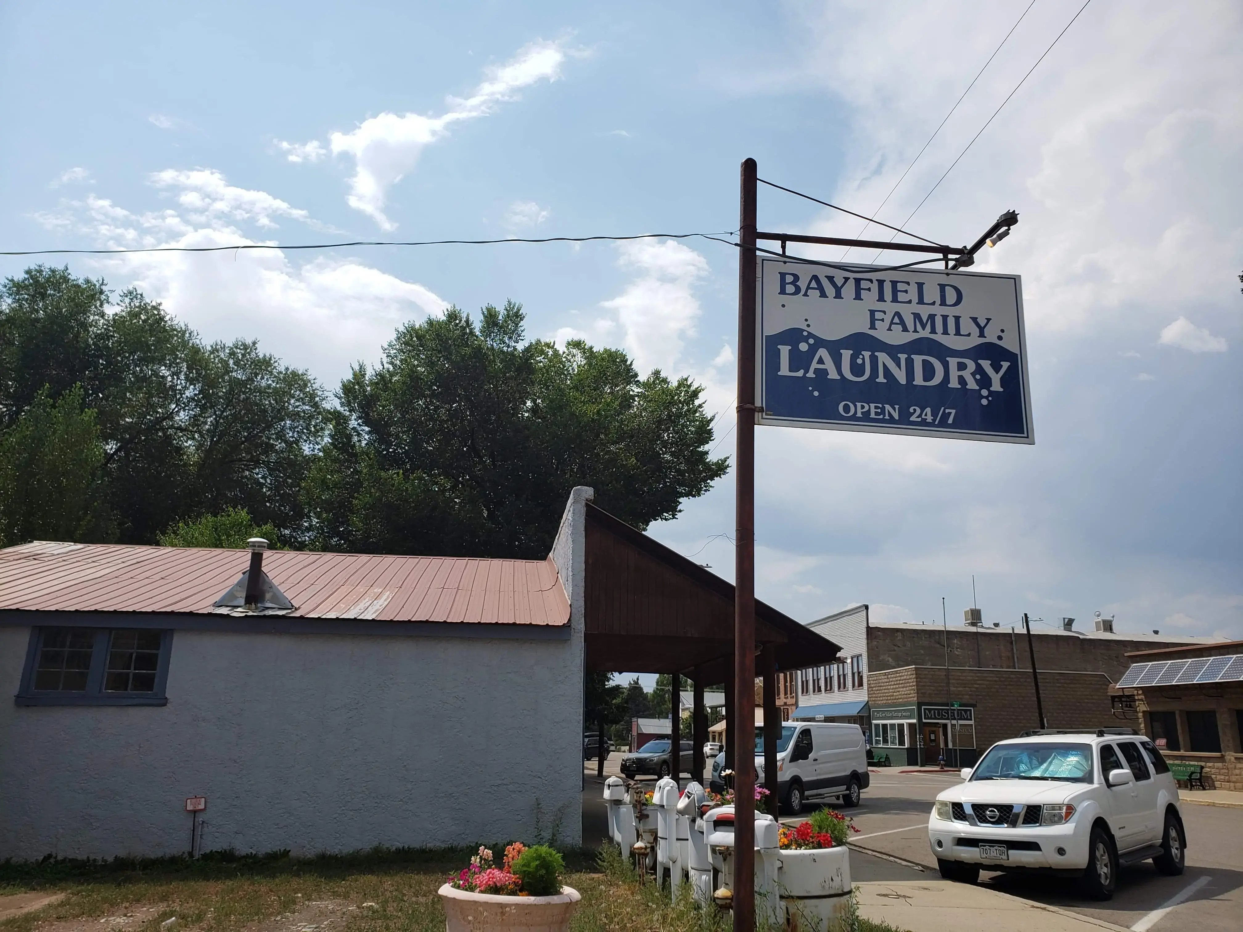 Bayfield Family Laundry thumbnail 8