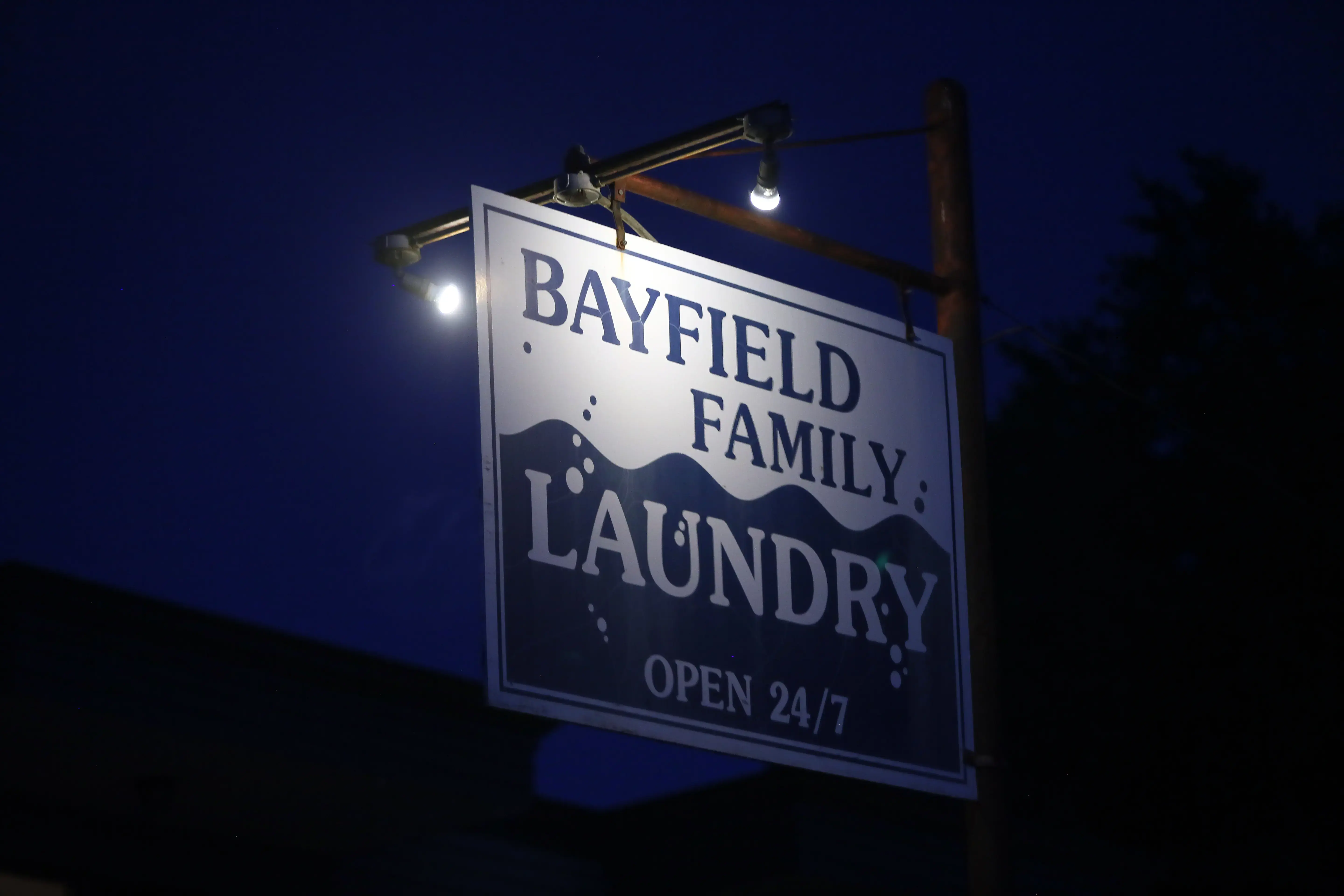 Bayfield Family Laundry - Image 12