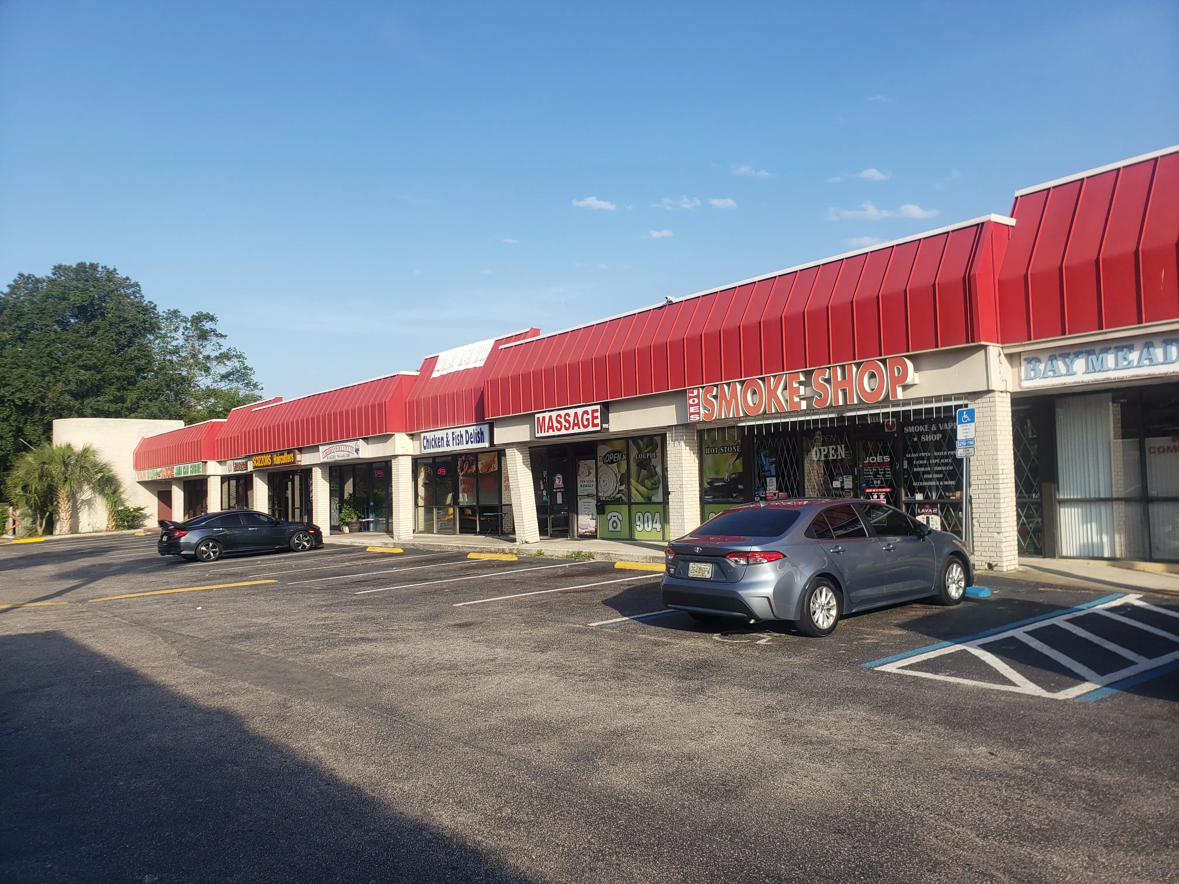 Baymeadows laundromat - Image 8