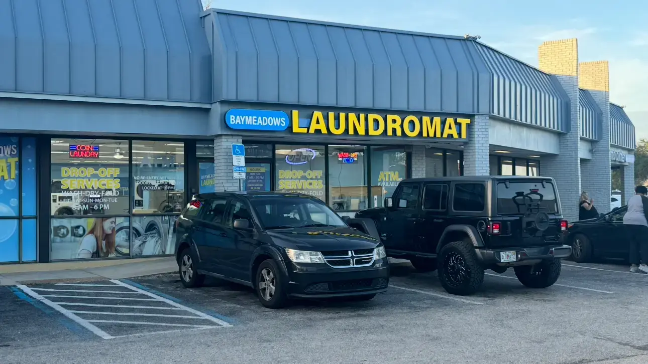 Baymeadows laundromat thumbnail 1