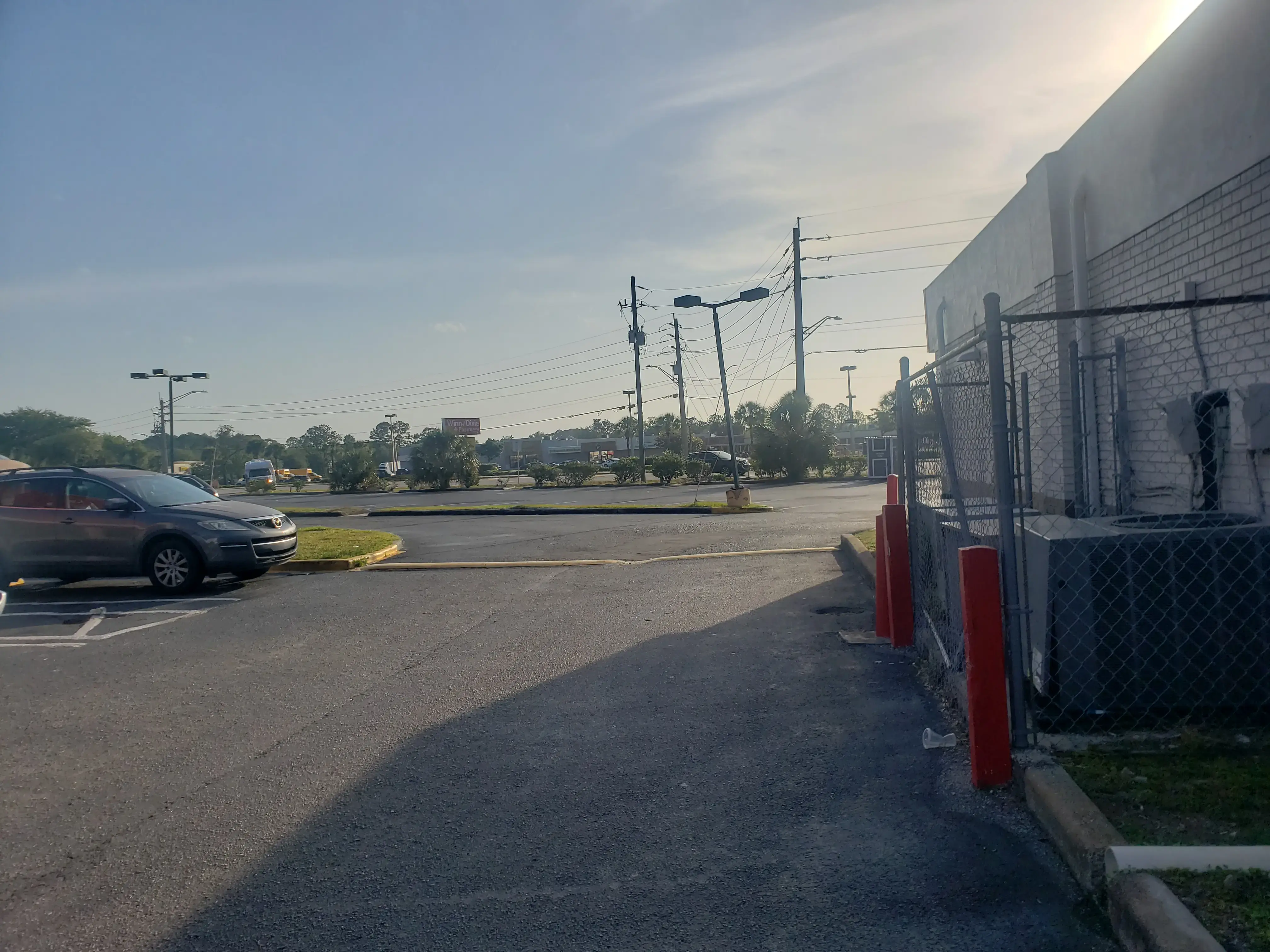 Baymeadows laundromat - Image 18